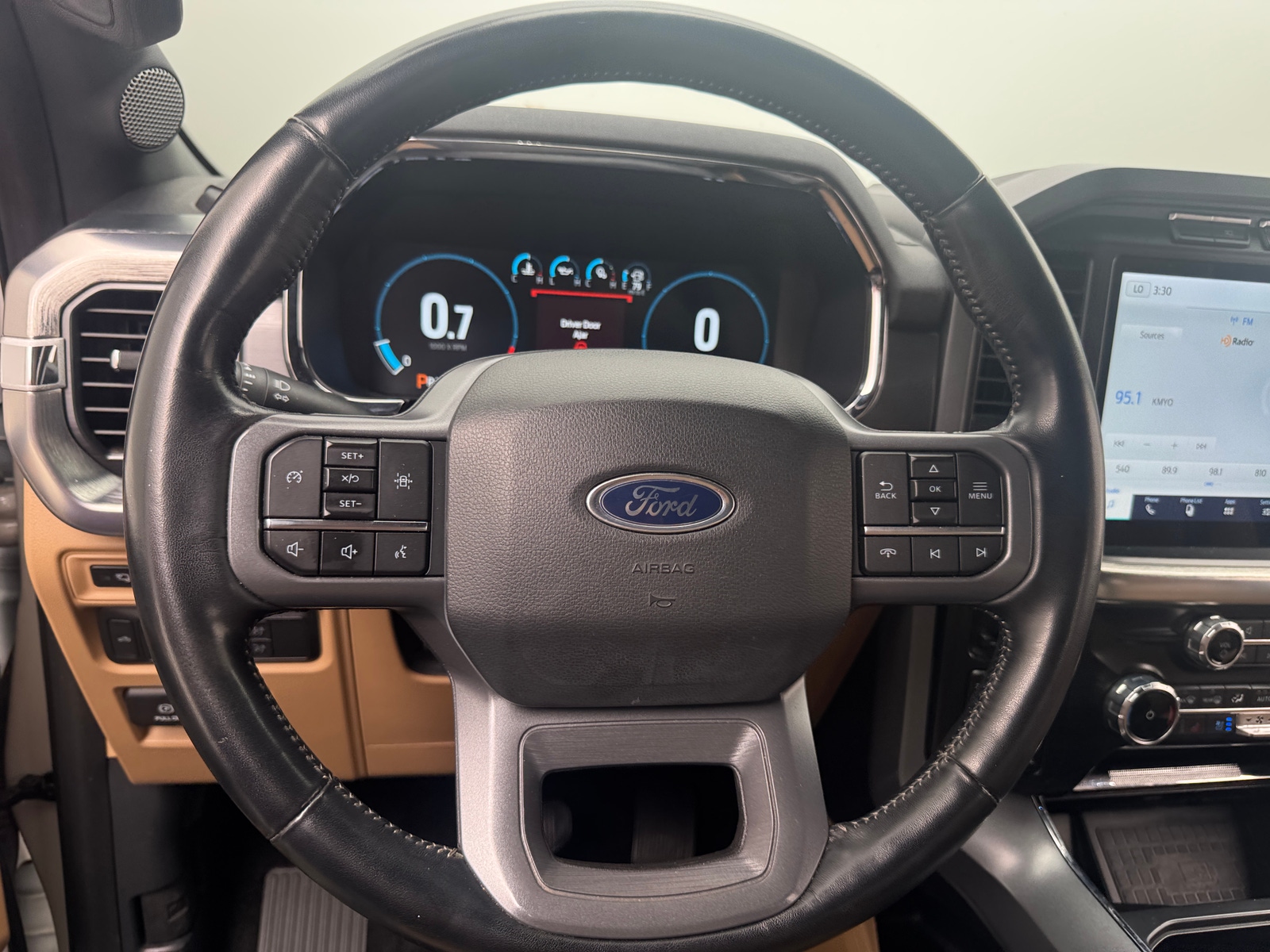Thumbnail: 2022 Ford Econoline - 4