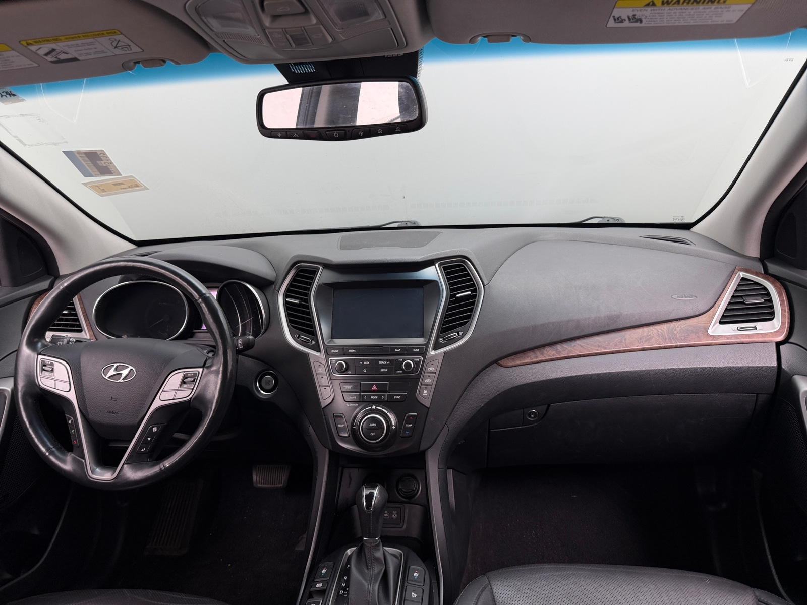 Thumbnail: 2019 Hyundai Santa Fe - 2