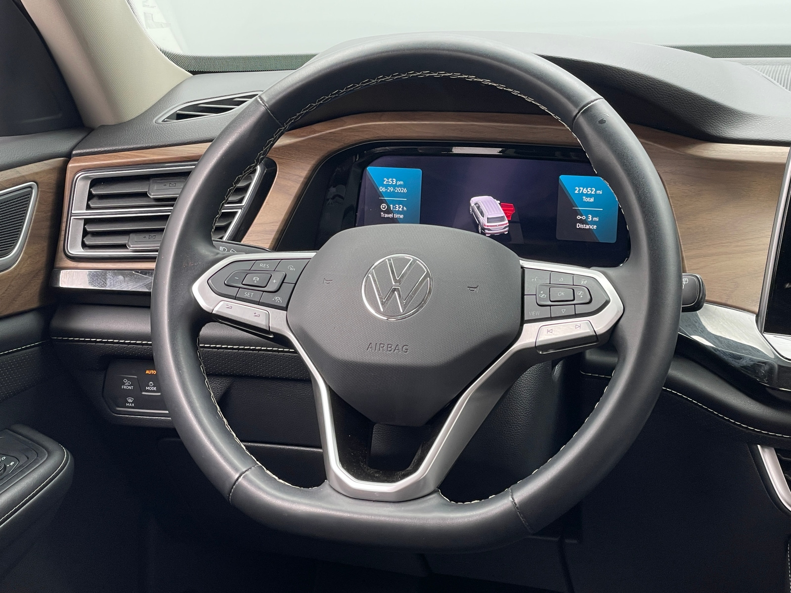 Thumbnail: 2025 Volkswagen Atlas - 4