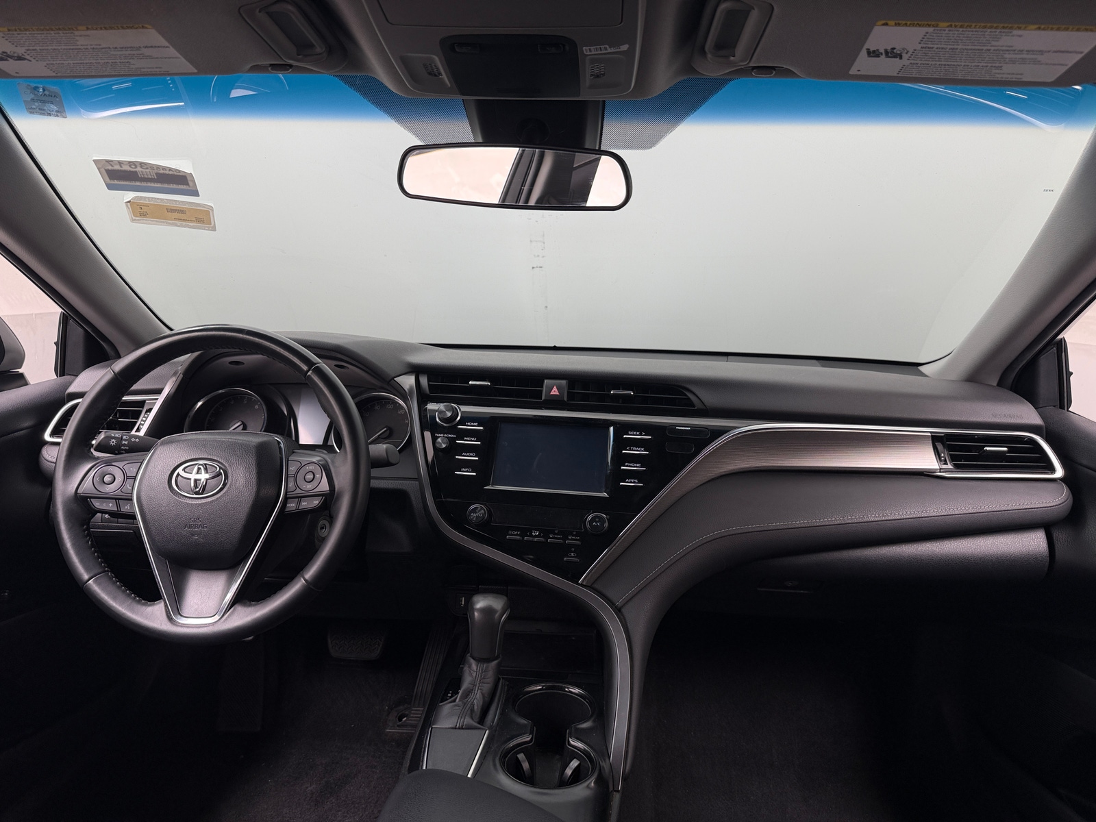 Thumbnail: 2018 Toyota Camry - 3