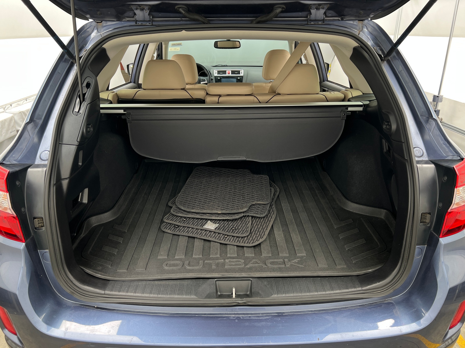Thumbnail: 2017 Subaru Outback - 6