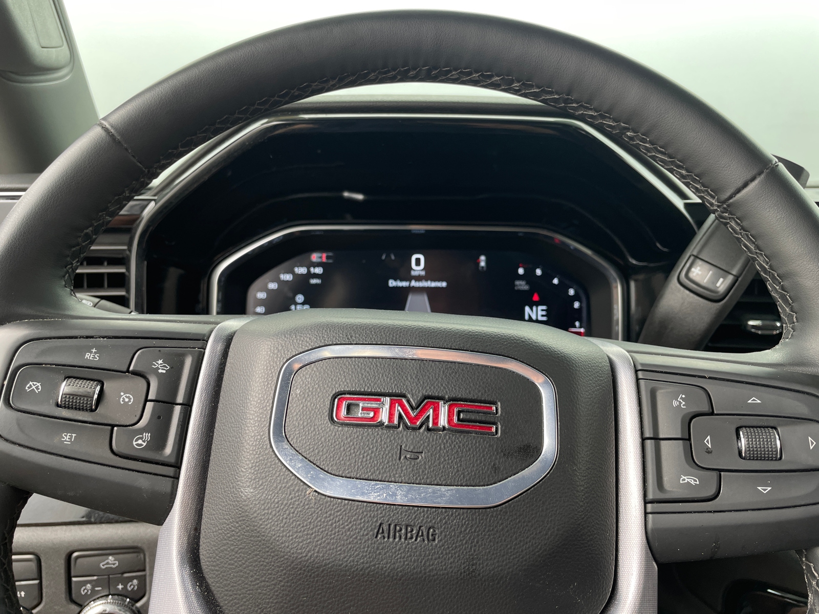 Thumbnail: 2024 GMC Sierra 1500 - 5