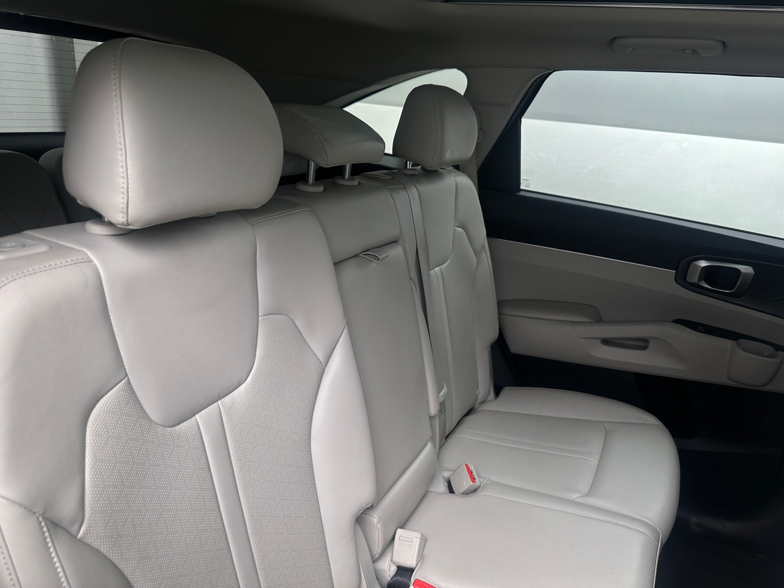 Thumbnail: 2022 Kia Sorento - 5