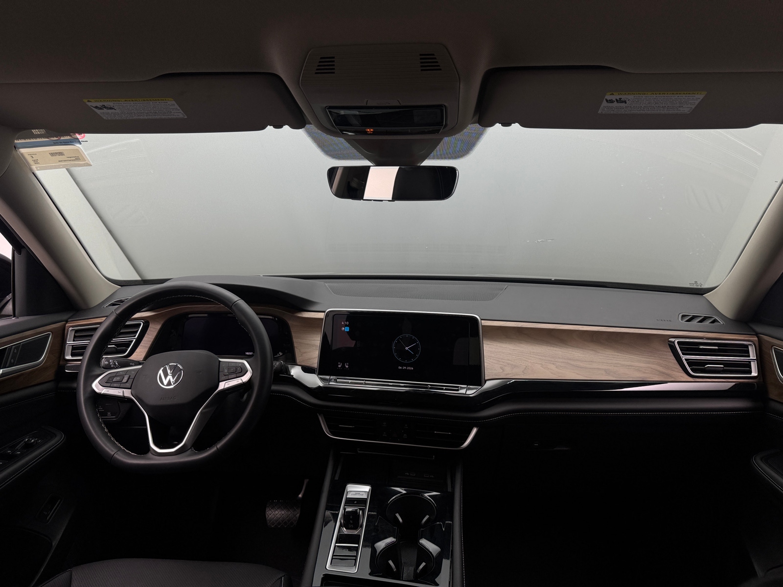 Thumbnail: 2026 Volkswagen Atlas - 2