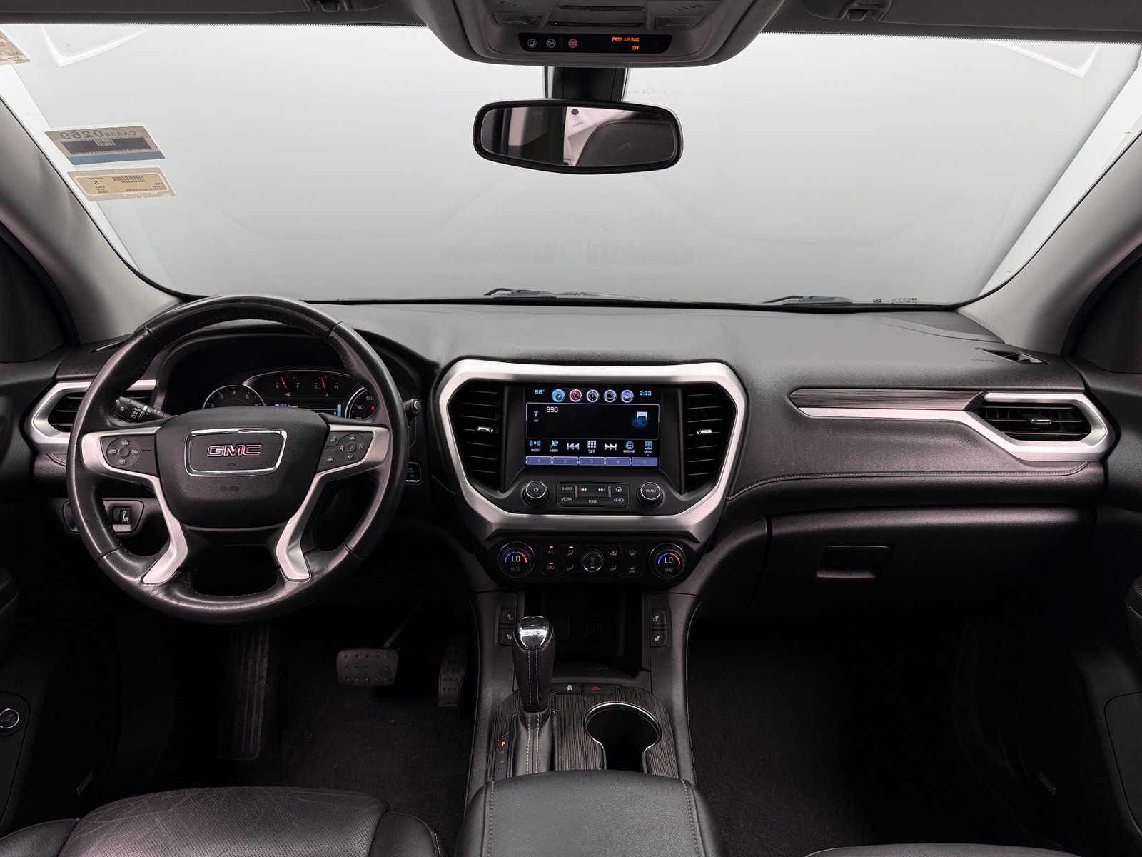 Thumbnail: 2019 GMC Acadia - 2