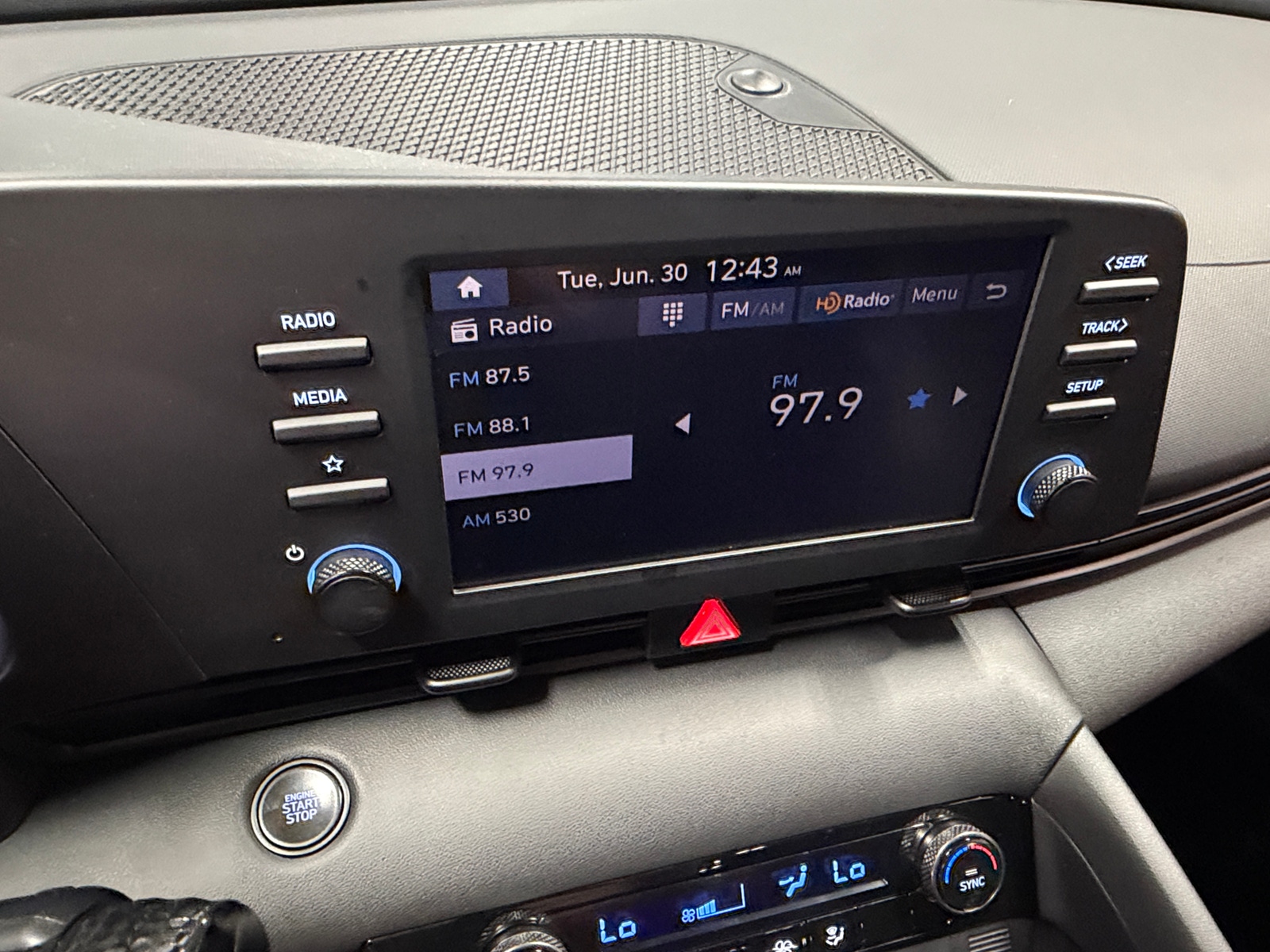 Thumbnail: 2025 Hyundai Elantra - 4
