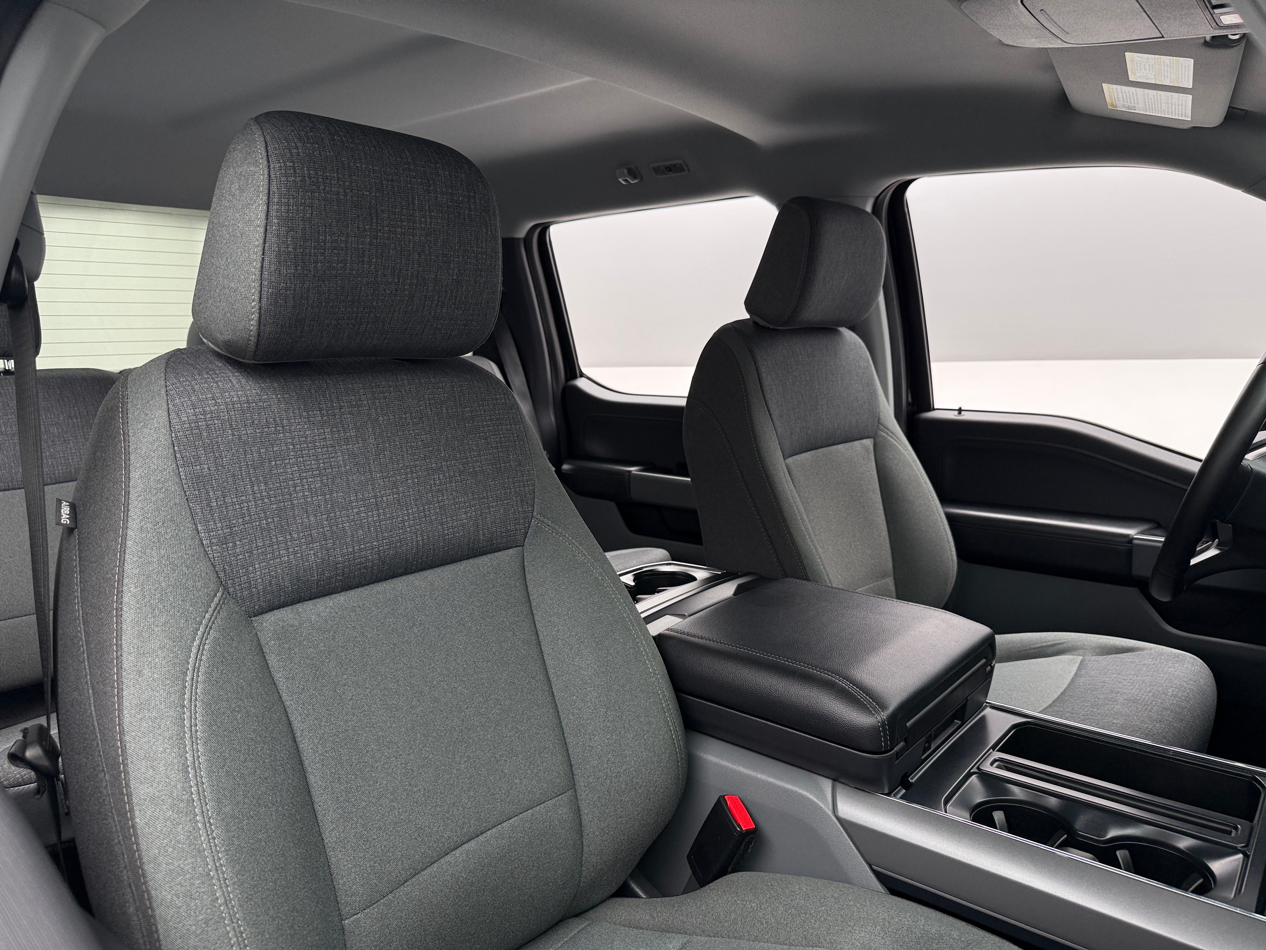 2024 Ford F-150 XLT - Photo 3