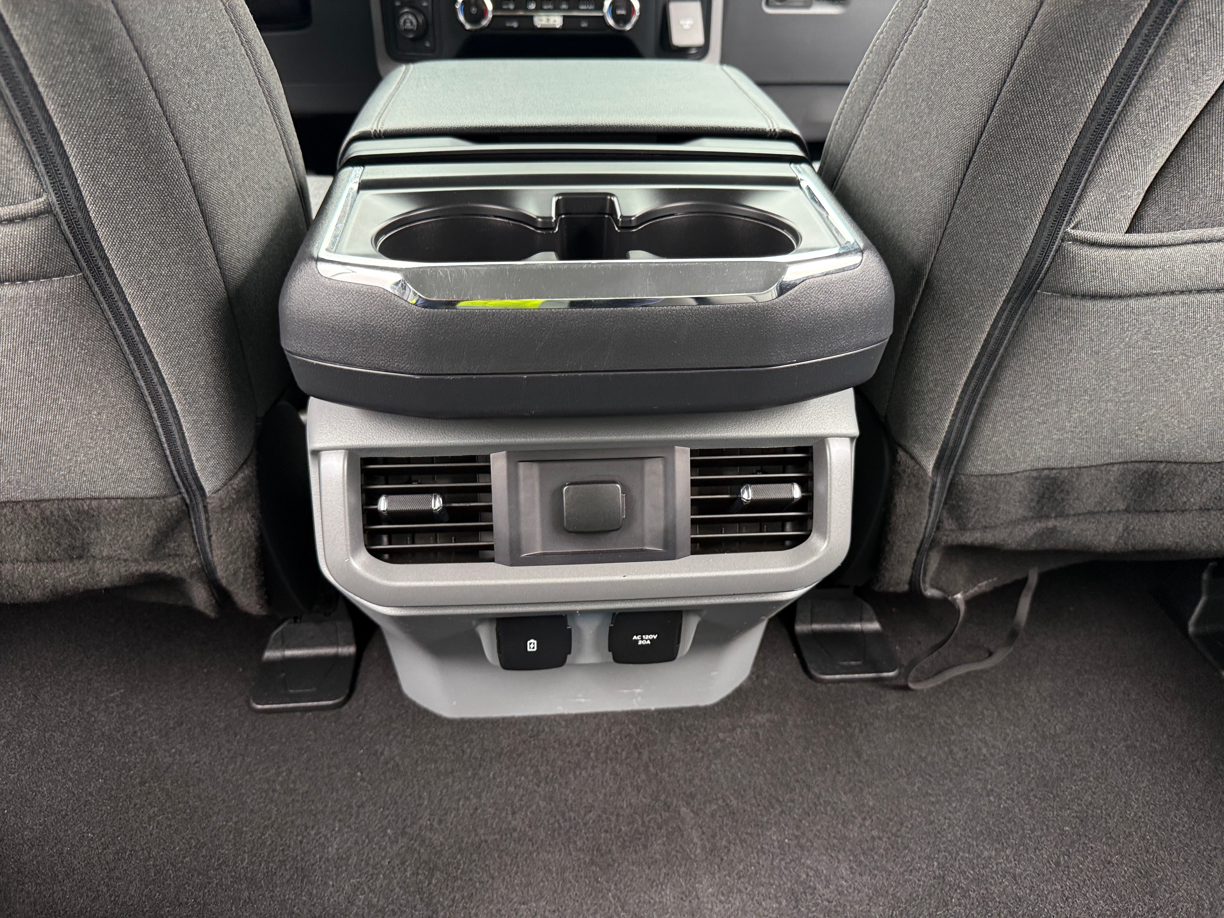 2024 Ford F-150 XLT - Photo 5
