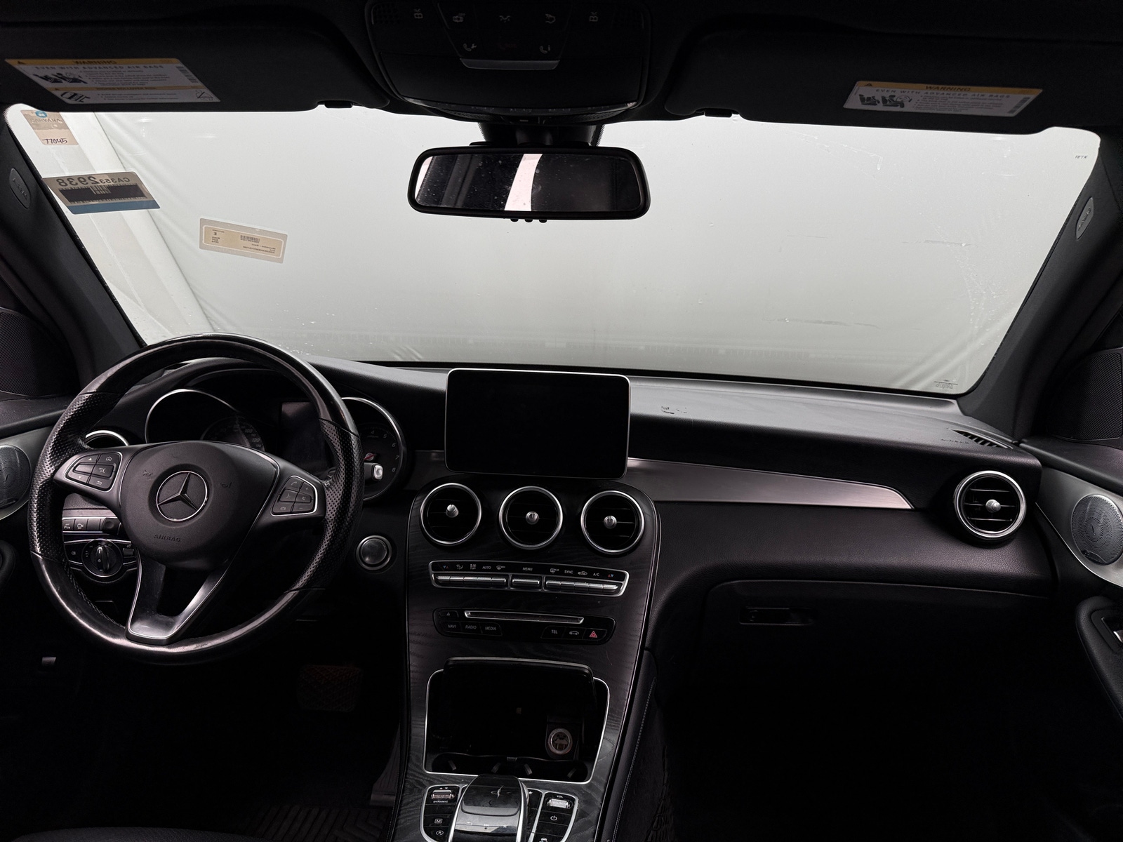Thumbnail: 2019 Mercedes-Benz GLC - 2