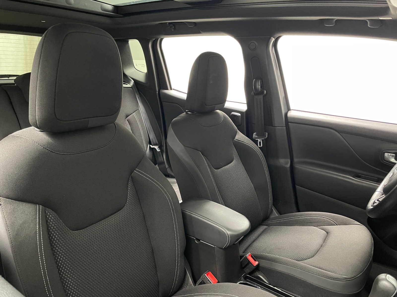 Thumbnail: 2022 Jeep Renegade - 2