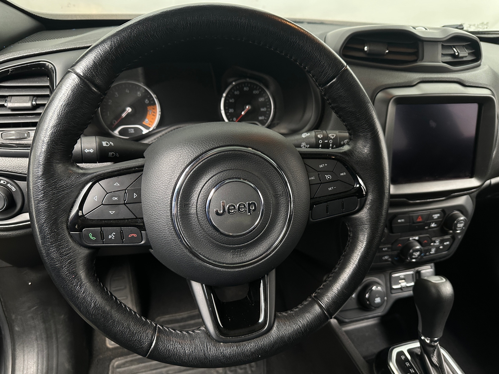 Thumbnail: 2022 Jeep Renegade - 5