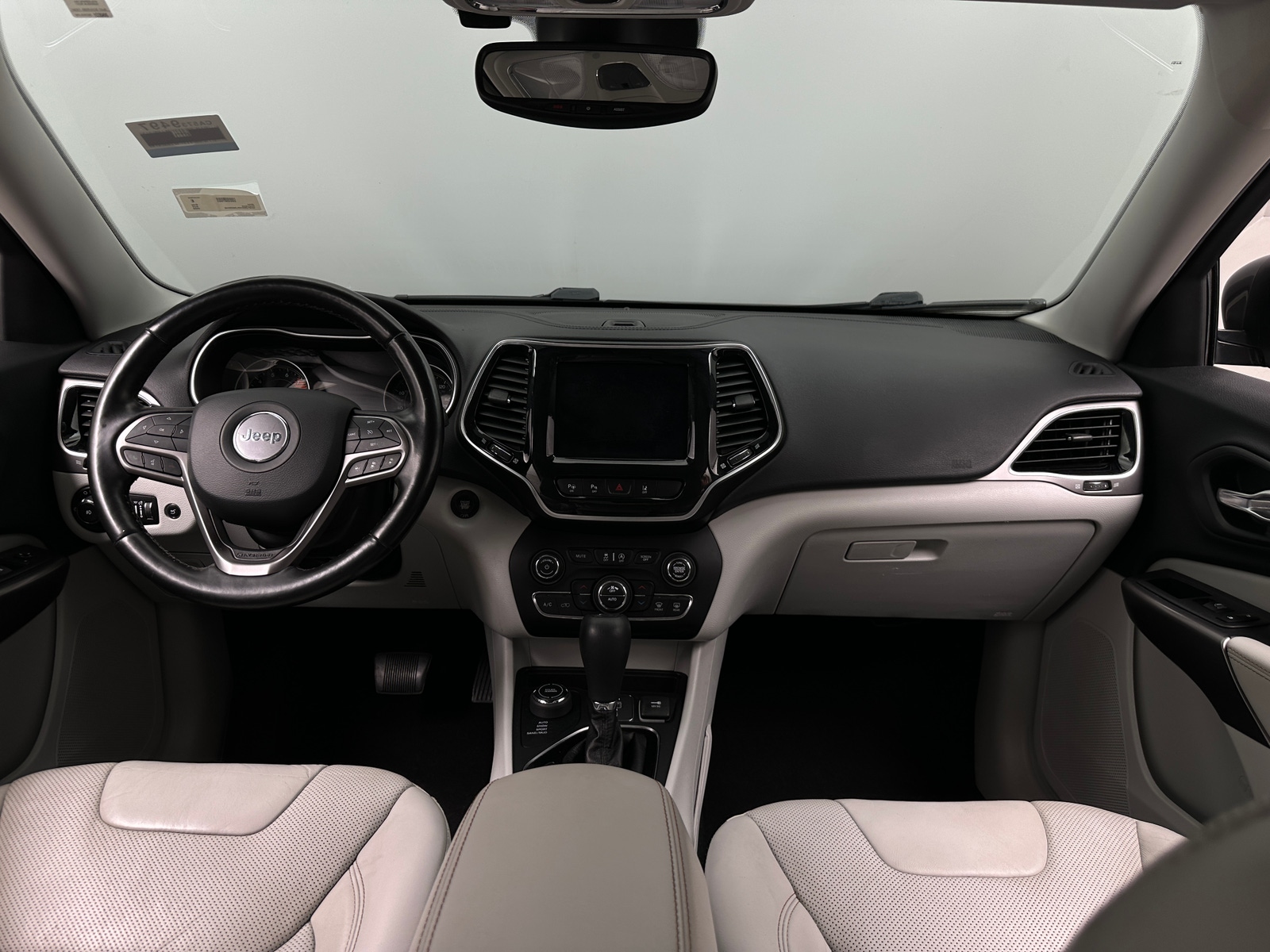 Thumbnail: 2020 Jeep Cherokee - 2