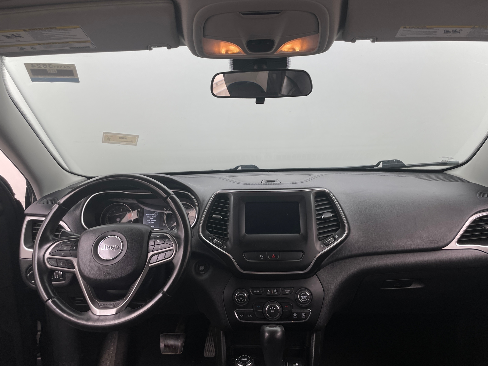 Thumbnail: 2019 Jeep Cherokee - 3