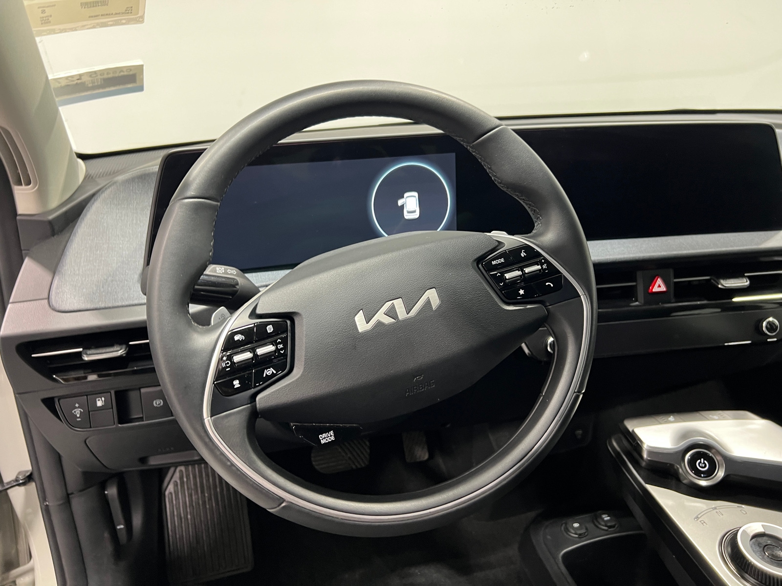 Thumbnail: 2024 Kia EV6 - 5