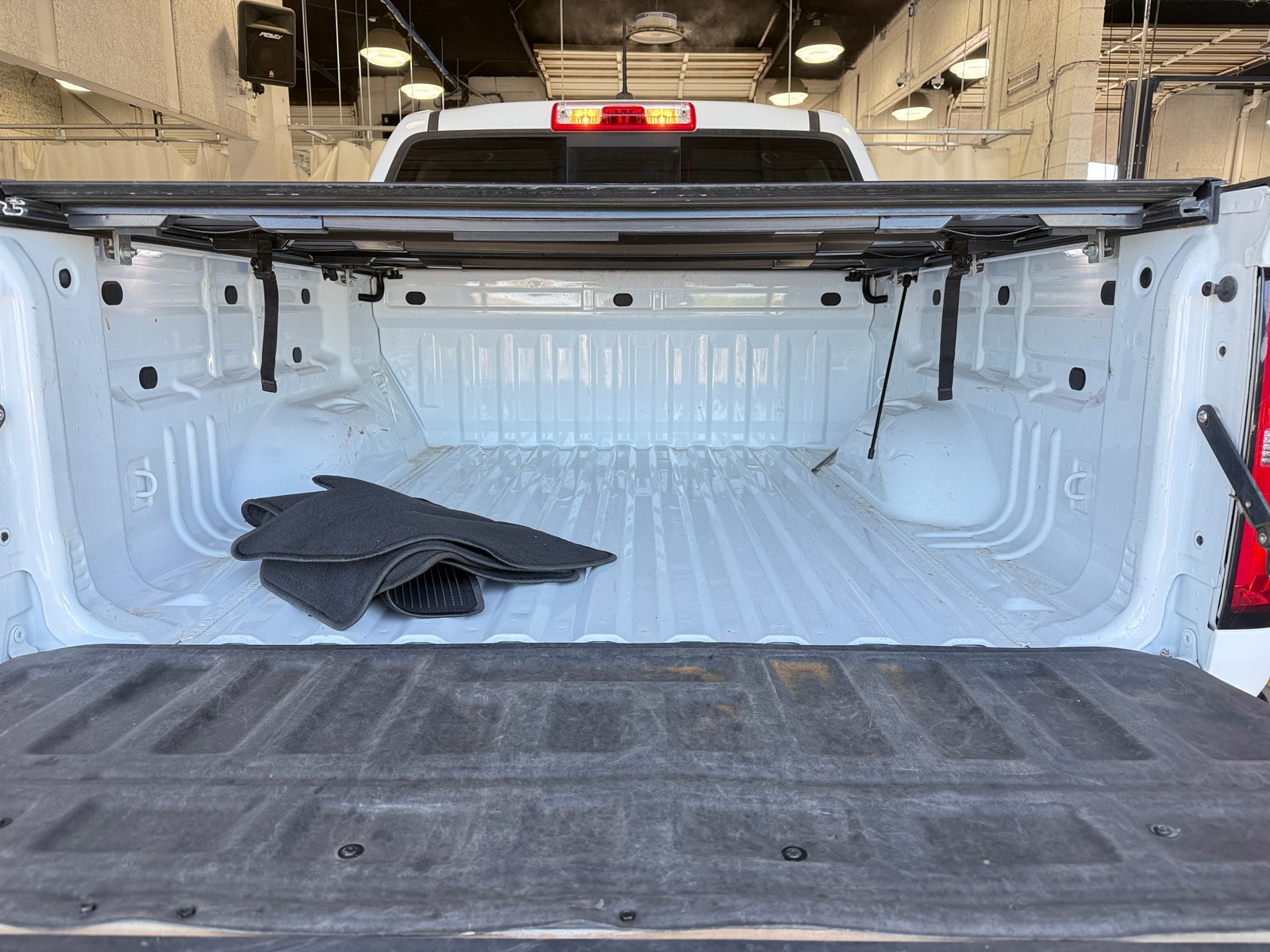 Thumbnail: 2021 Chevrolet Colorado - 7