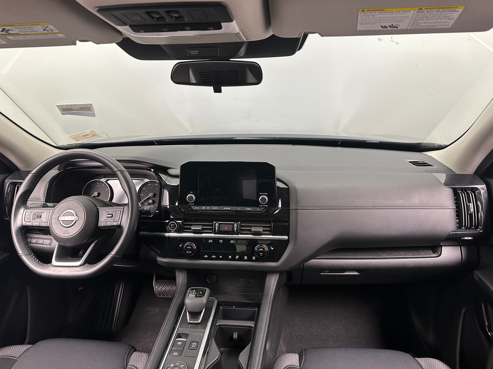 Thumbnail: 2024 Nissan Pathfinder - 3