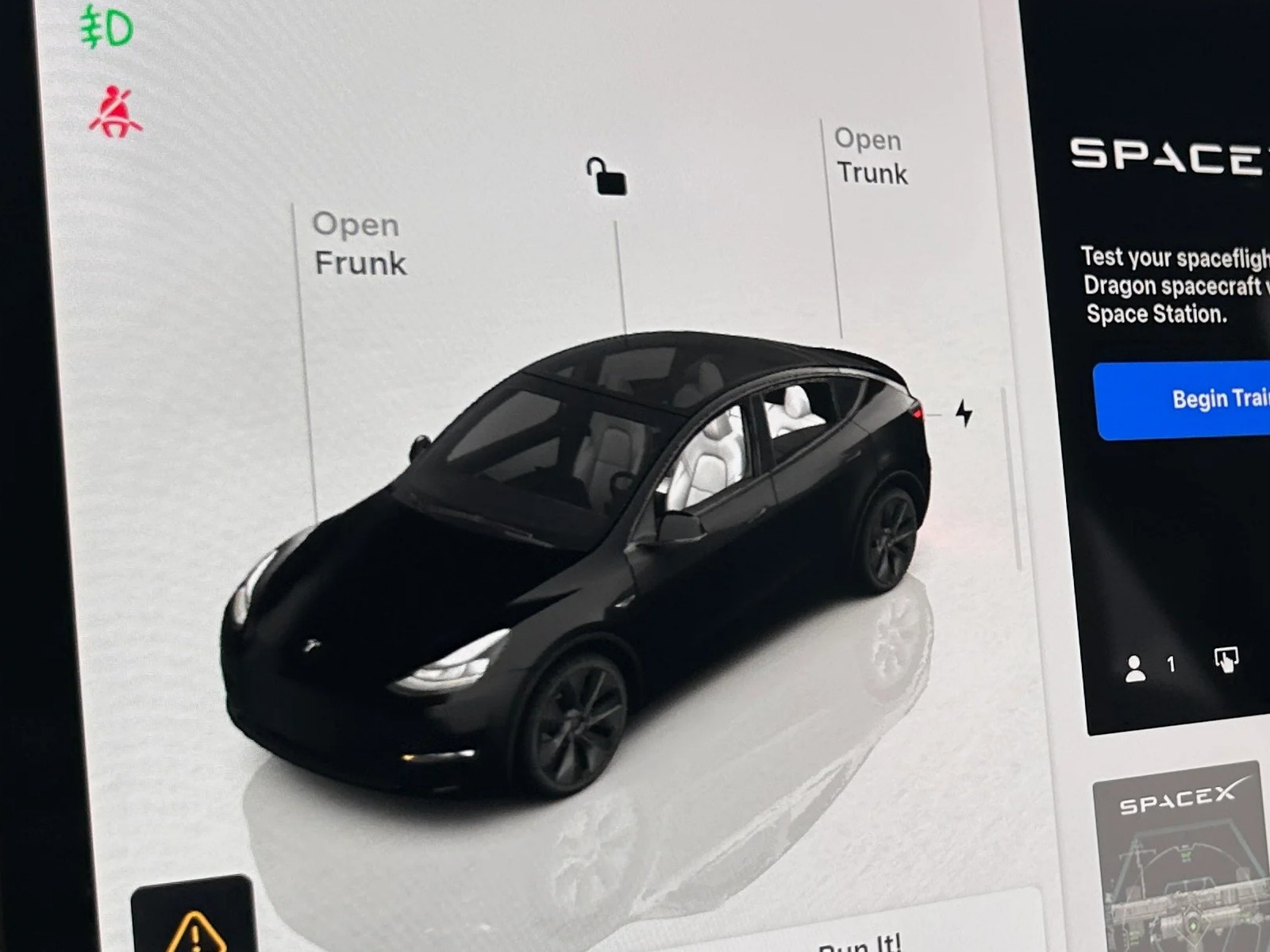Thumbnail: 2024 Tesla Model Y - 3