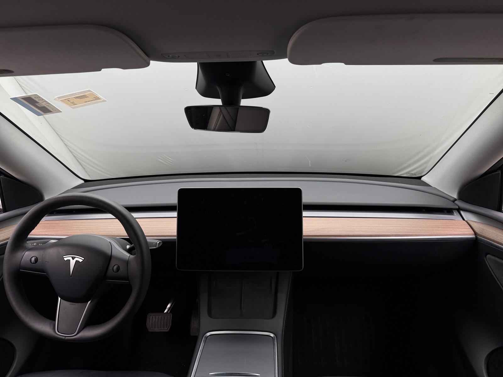 Thumbnail: 2025 Tesla Model Y - 2