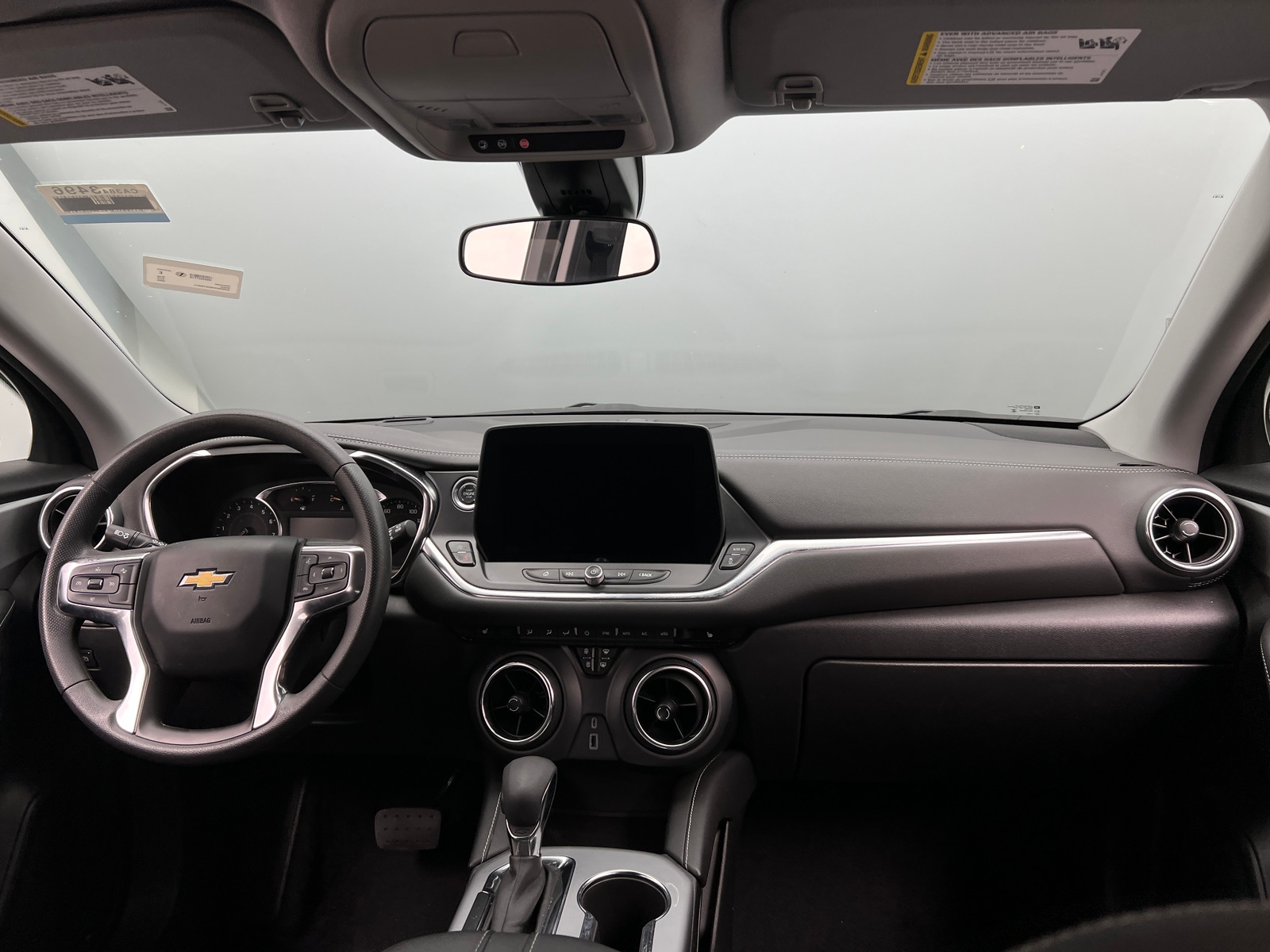 Thumbnail: 2025 Chevrolet Blazer - 3