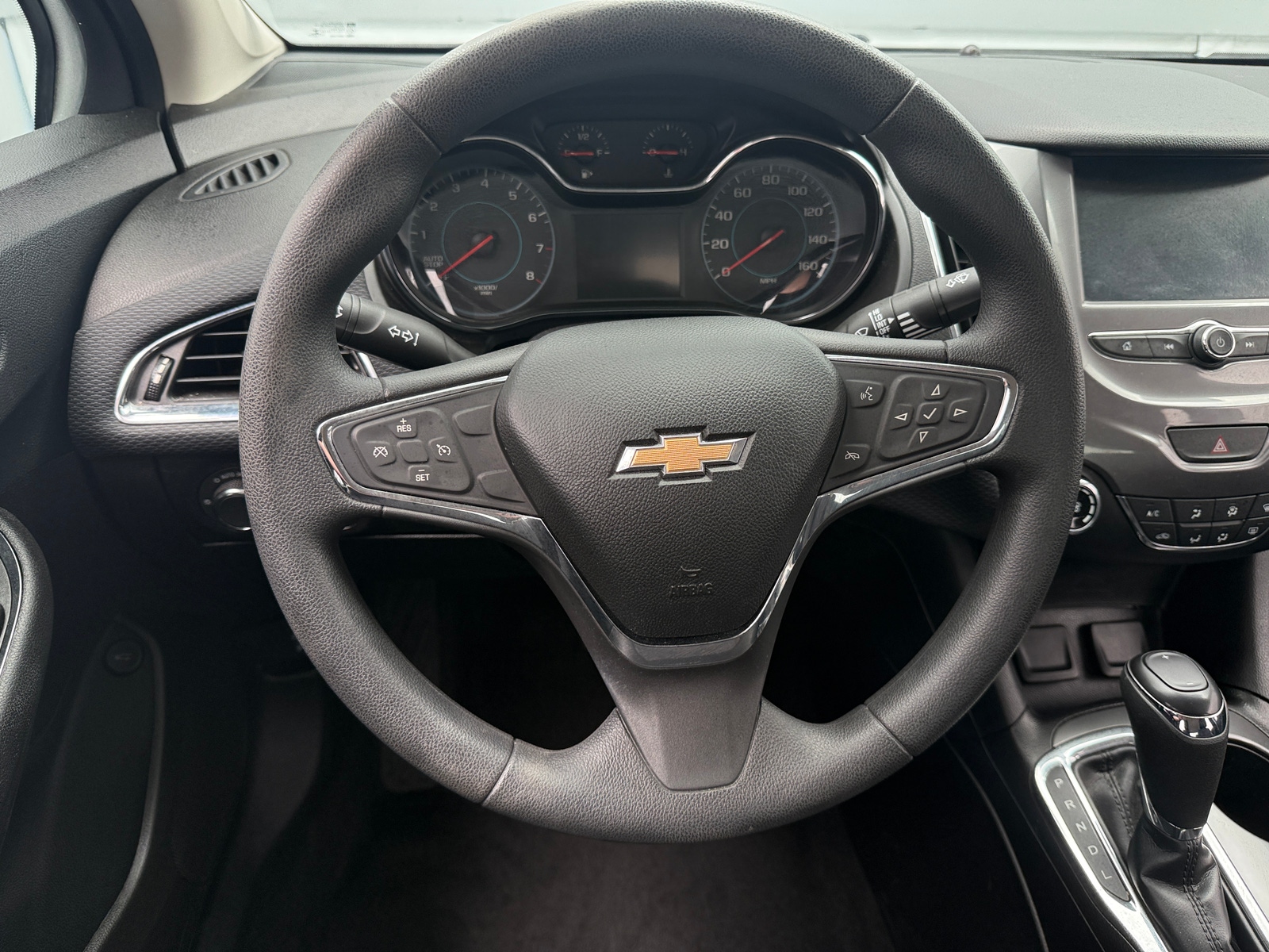 Thumbnail: 2018 Chevrolet Cruze - 5