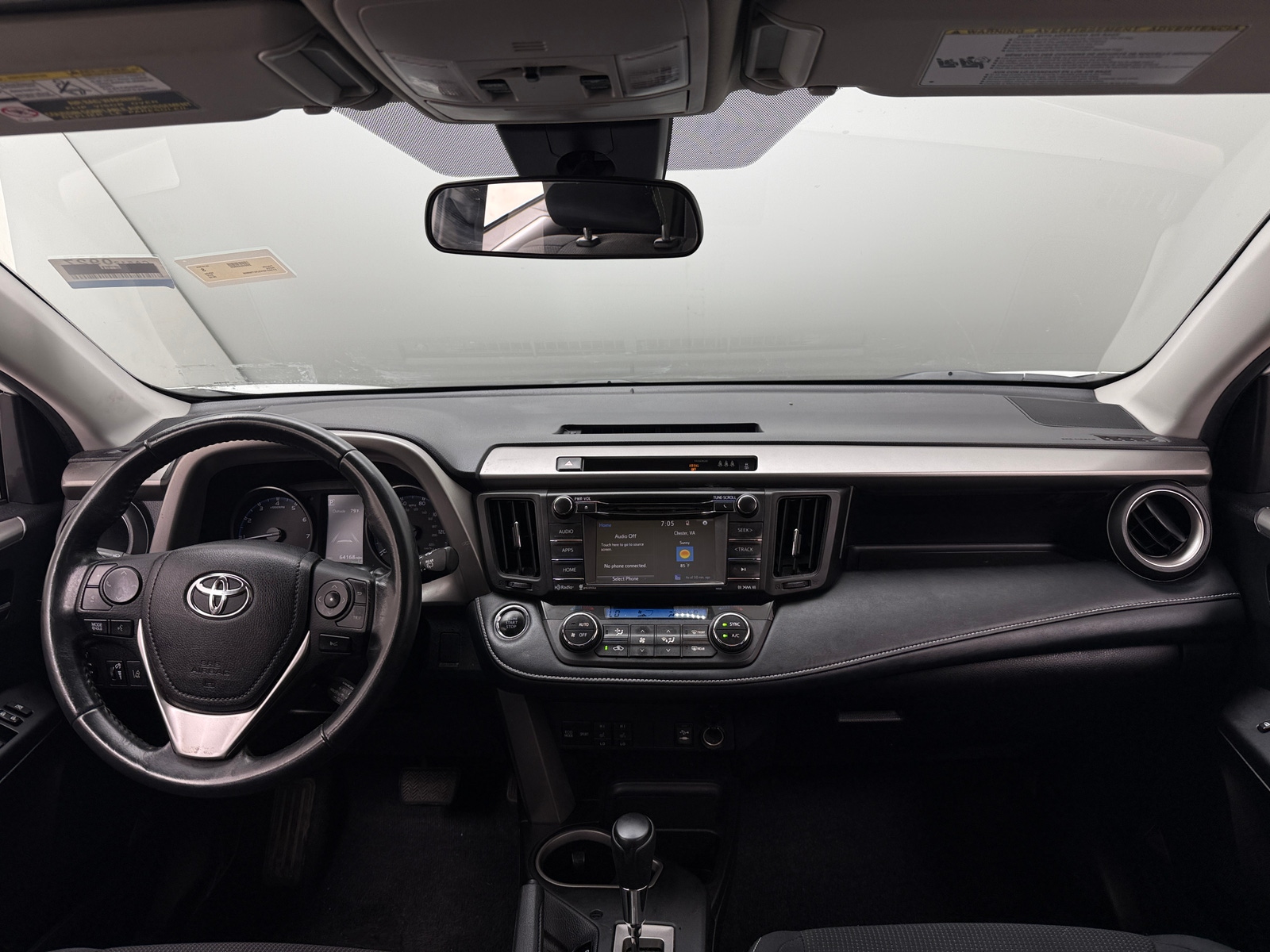 Thumbnail: 2018 Toyota RAV4 - 3
