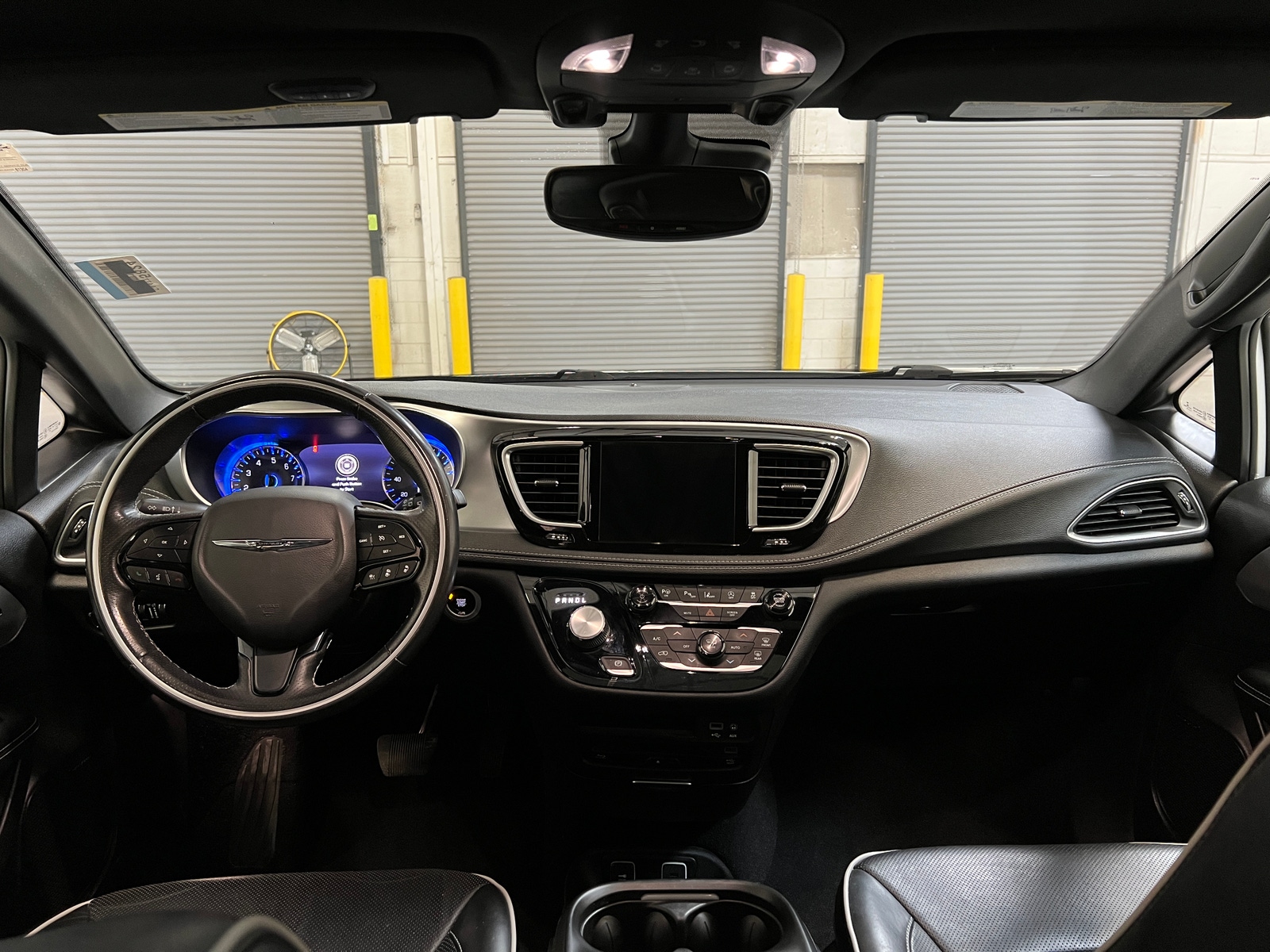 Thumbnail: 2019 Chrysler Pacifica - 2