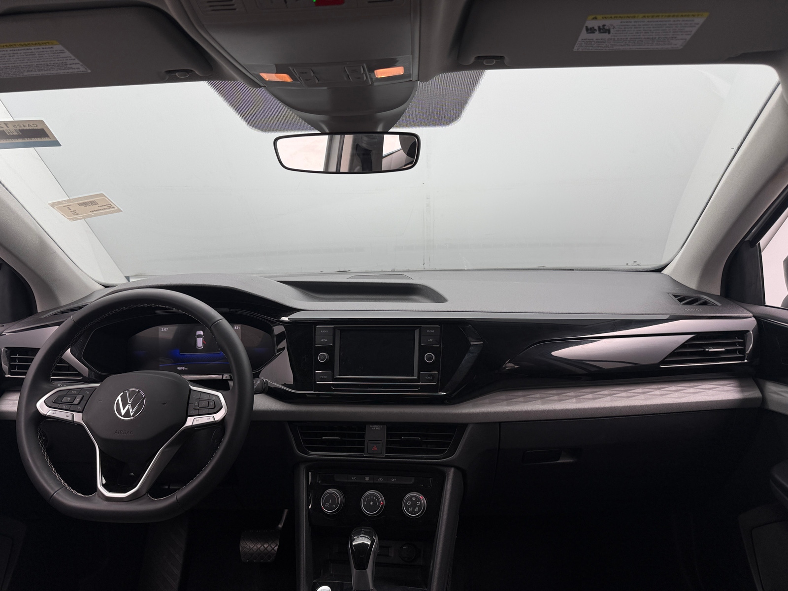 Thumbnail: 2024 Volkswagen Taos - 3
