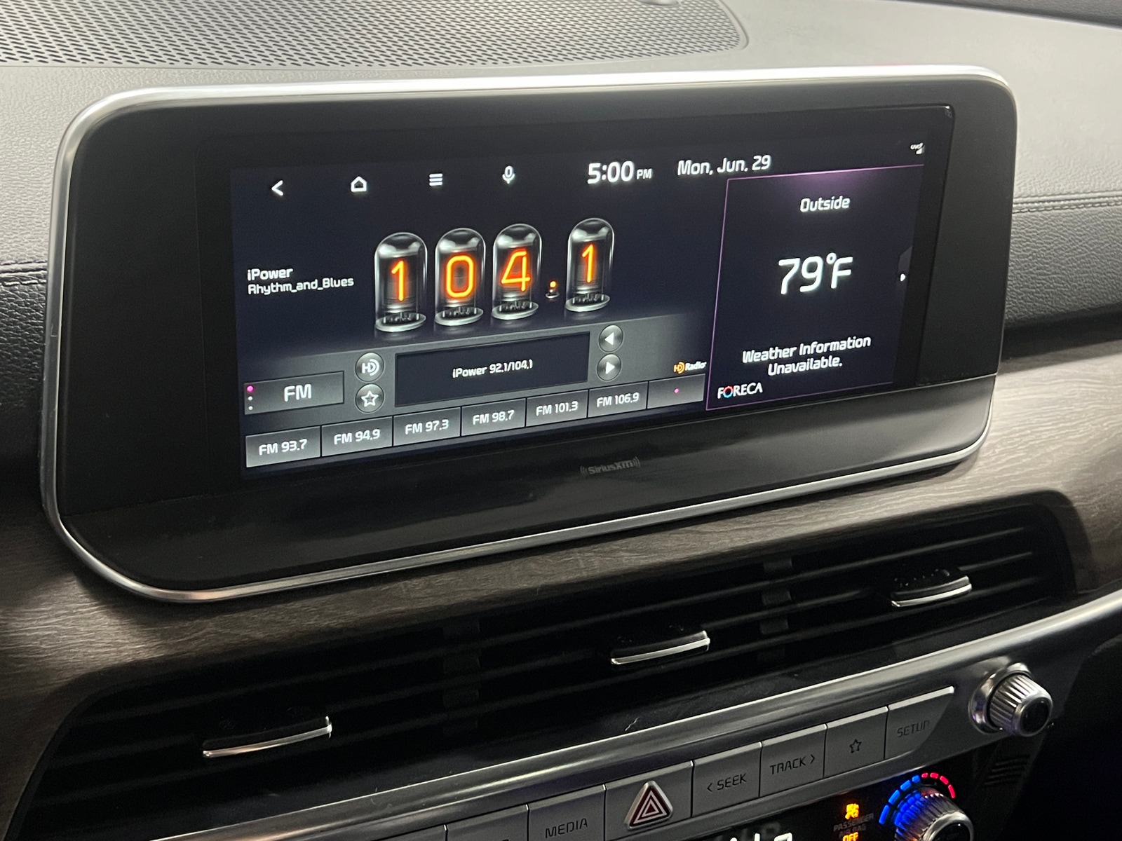 Thumbnail: 2021 Kia Telluride - 3