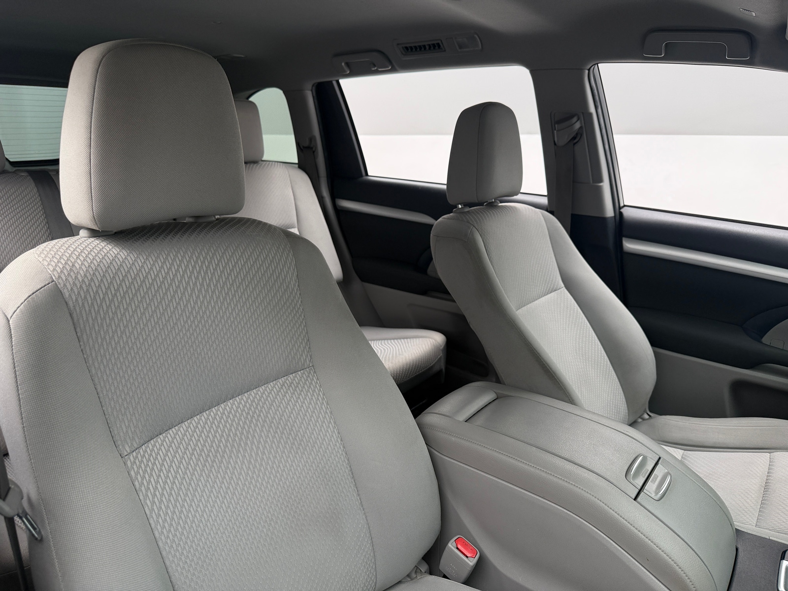 Thumbnail: 2019 Toyota Highlander - 2