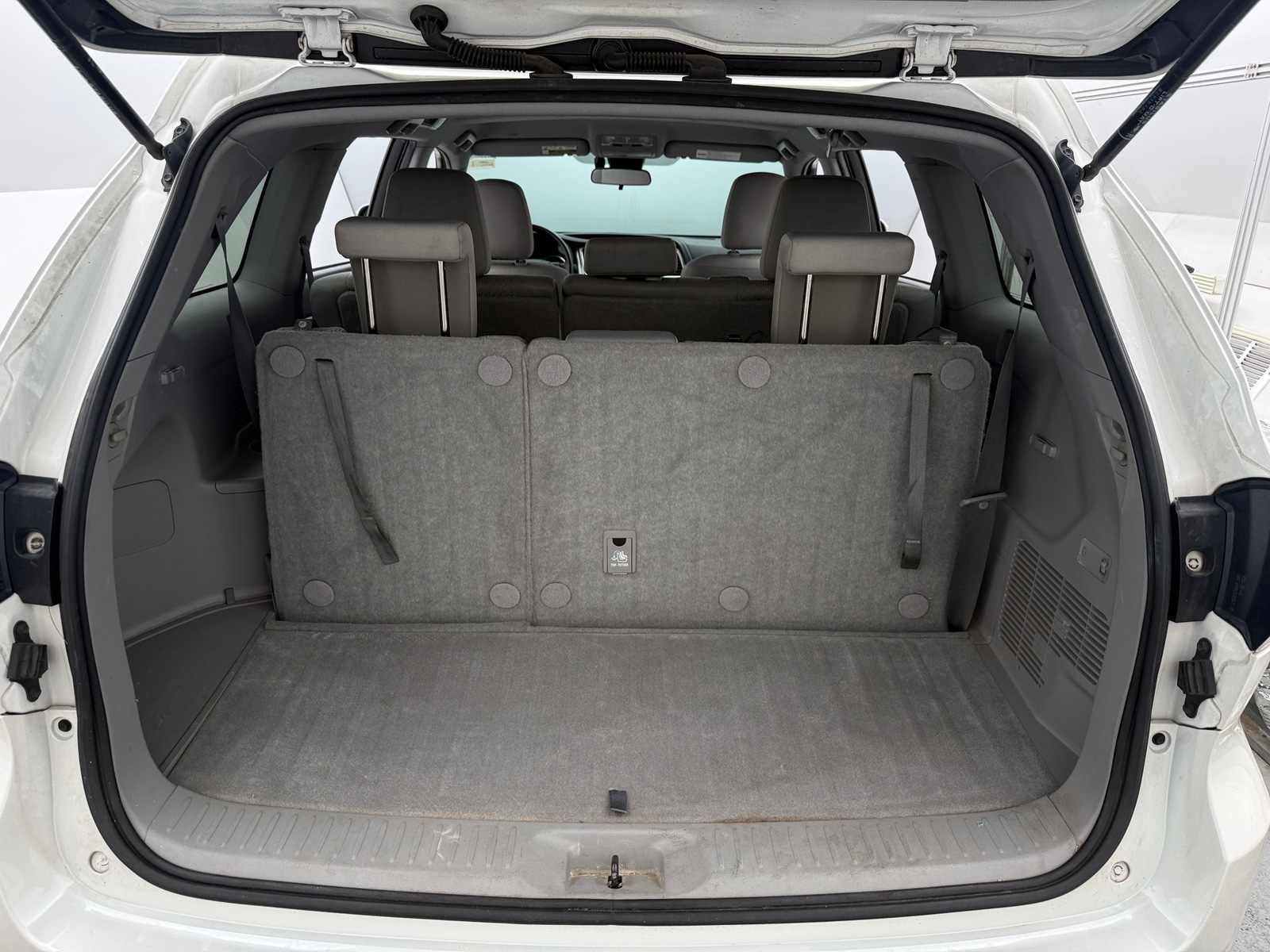 Thumbnail: 2019 Toyota Highlander - 7