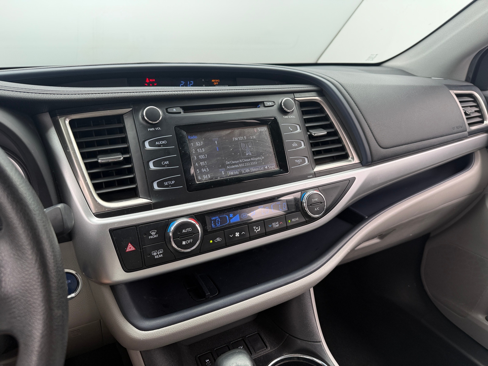 Thumbnail: 2019 Toyota Highlander - 4