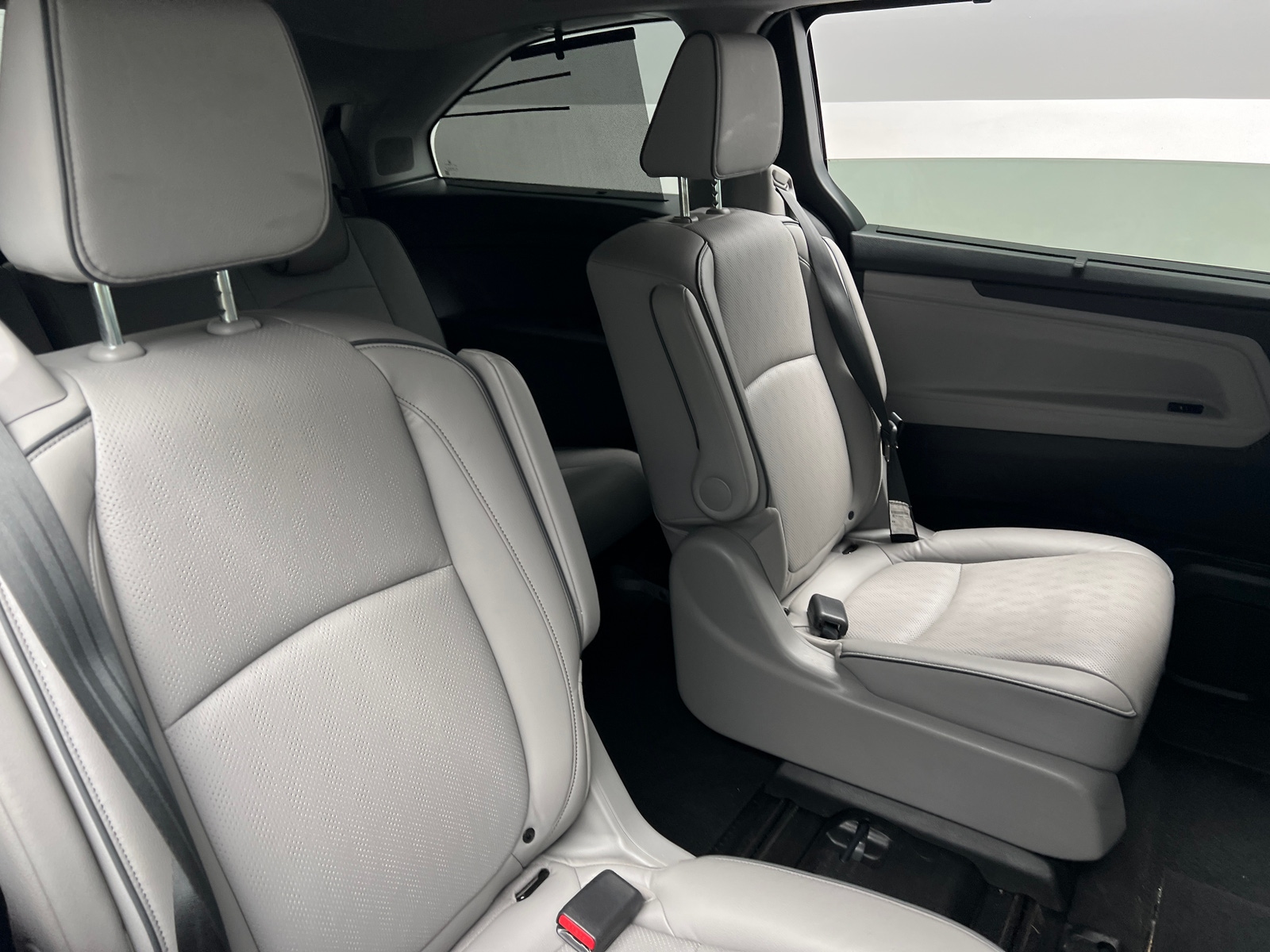 Thumbnail: 2023 Honda Odyssey - 5