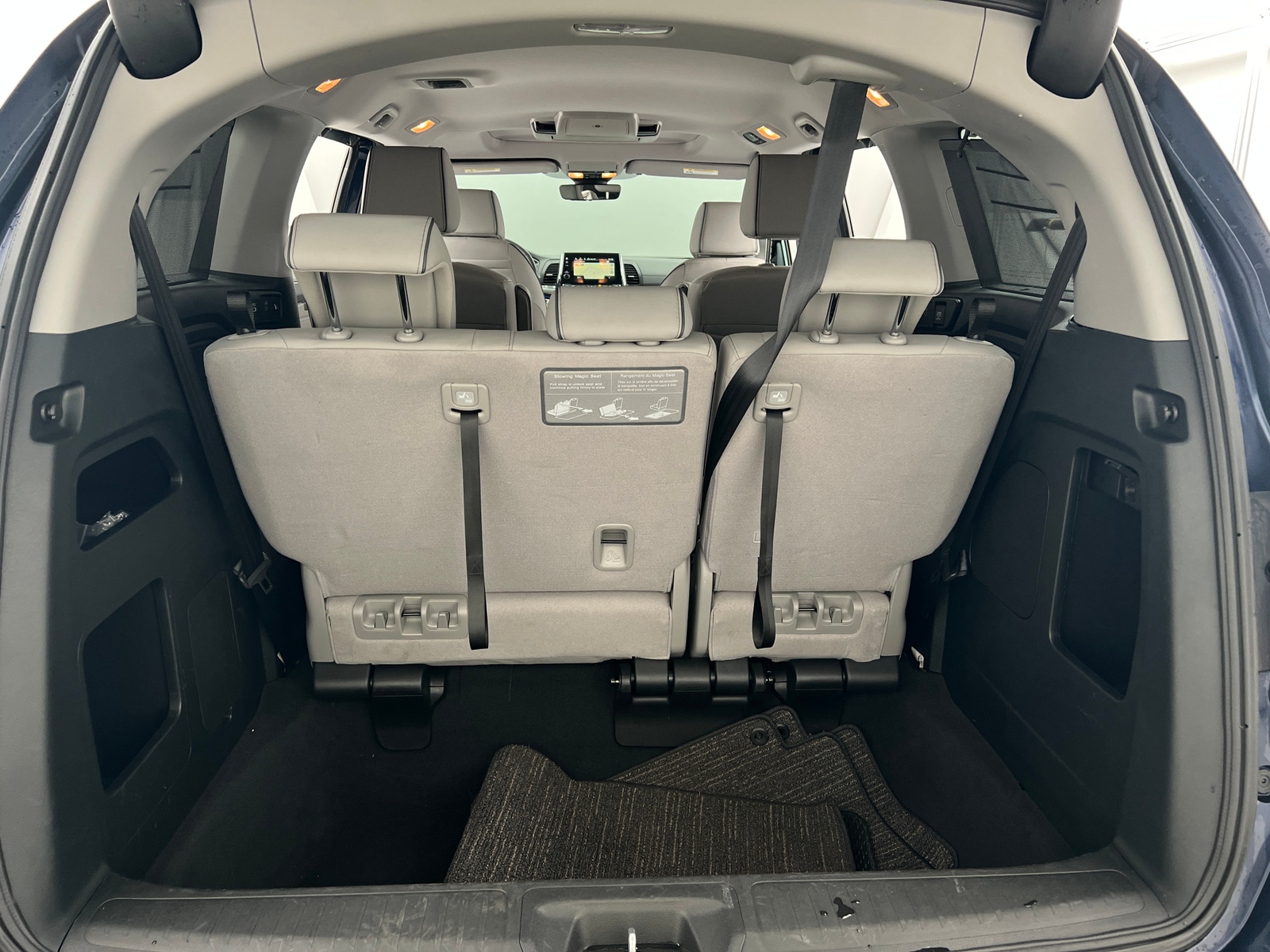 Thumbnail: 2023 Honda Odyssey - 6