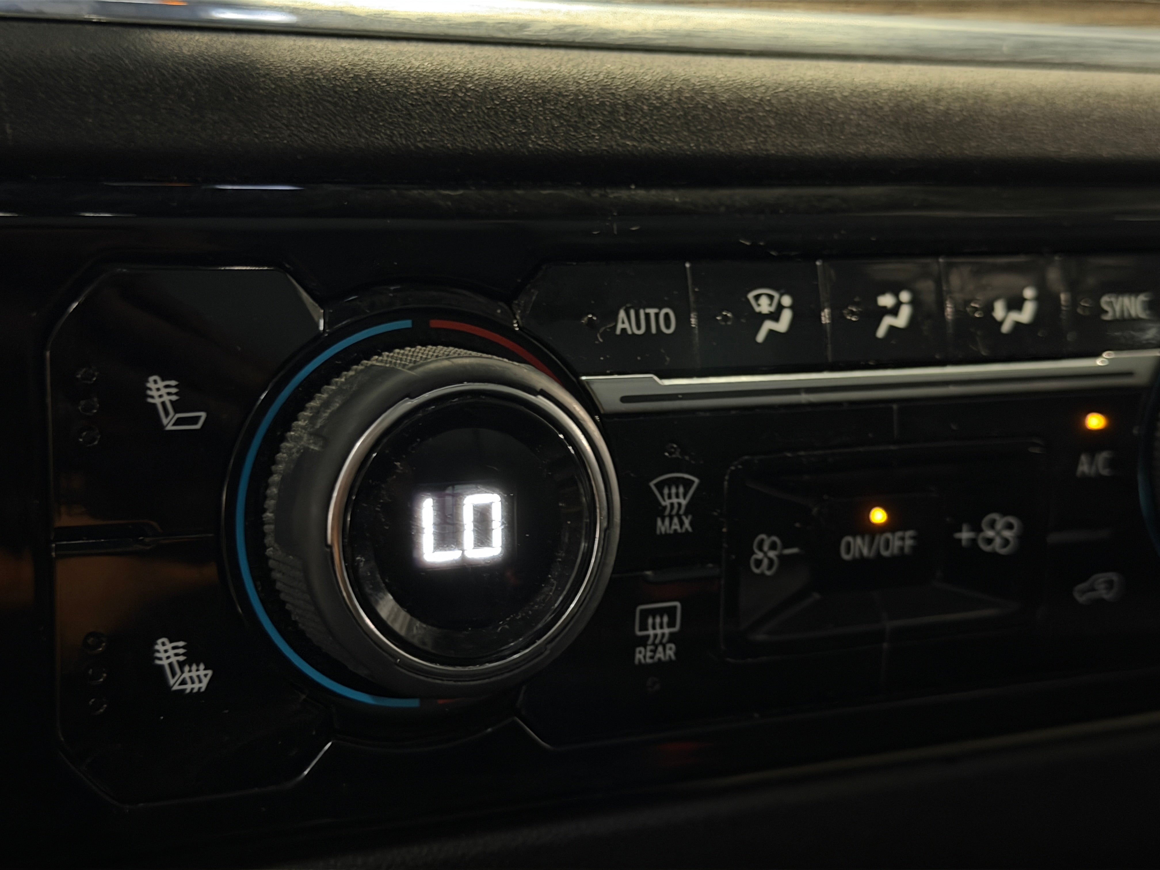 2023 Chevrolet Silverado 1500 LT - Photo 19