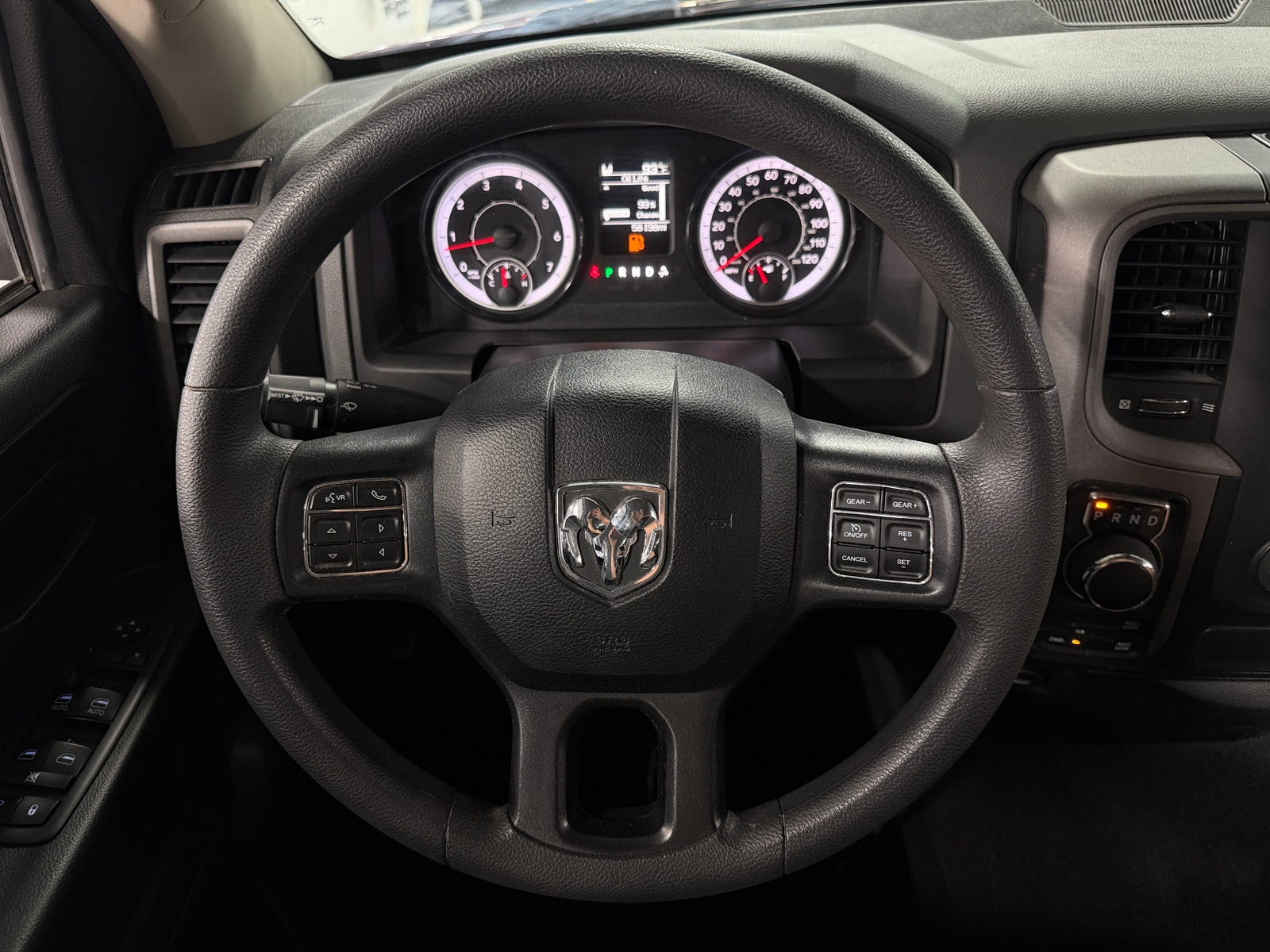 Thumbnail: 2019 RAM 1500 Classic - 5