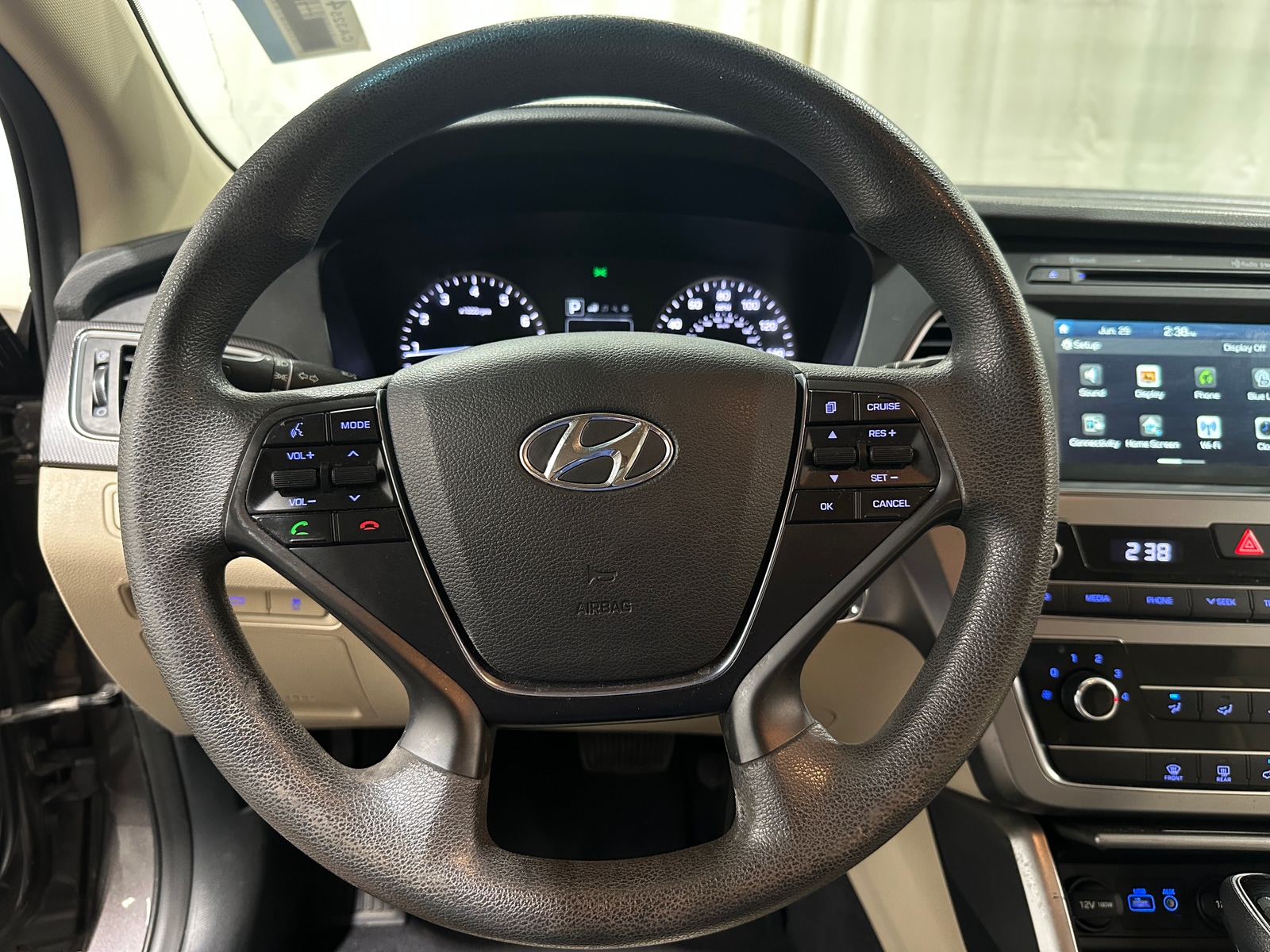 Thumbnail: 2017 Hyundai Sonata - 5