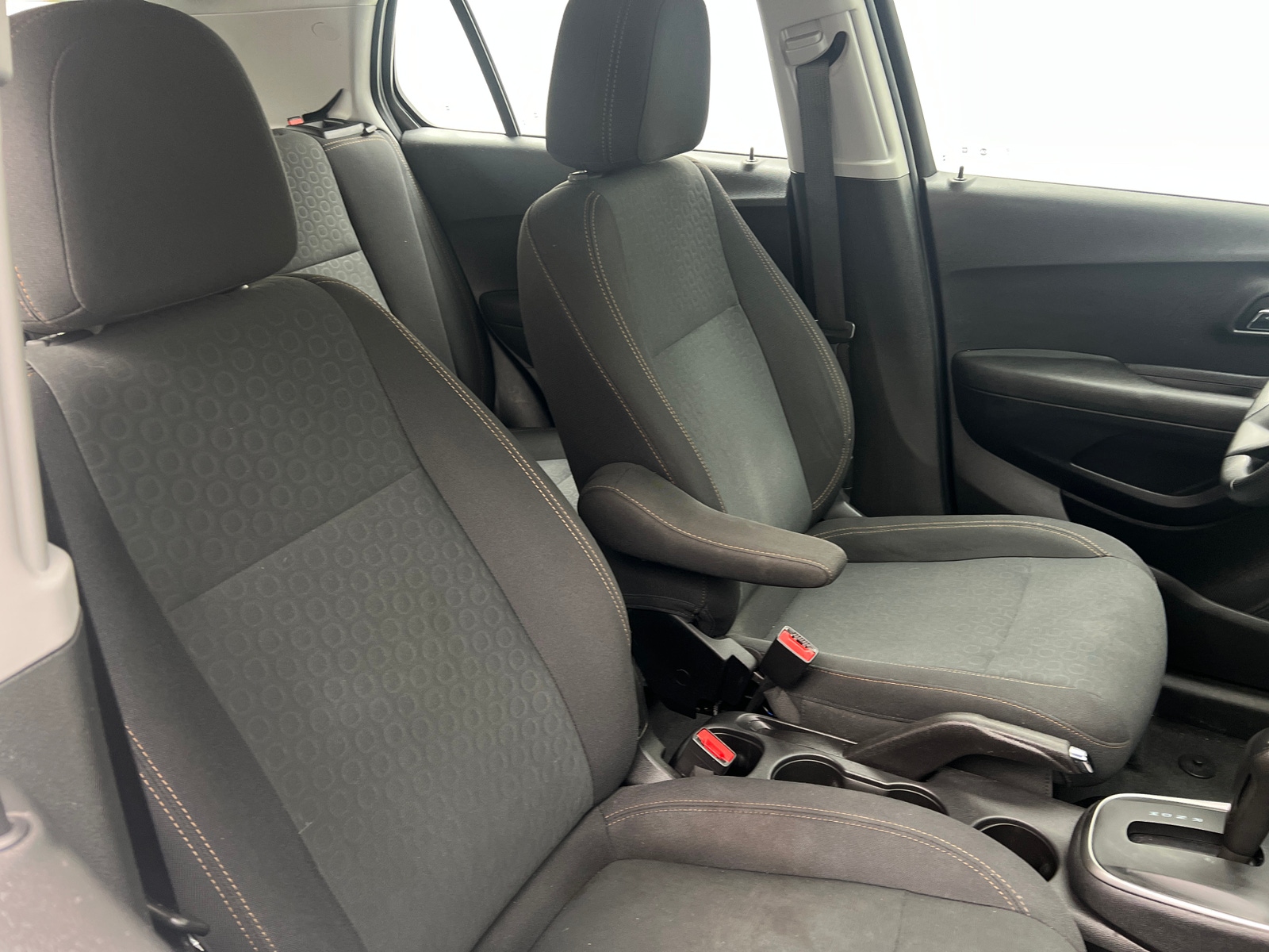 Thumbnail: 2019 Chevrolet Trax - 2