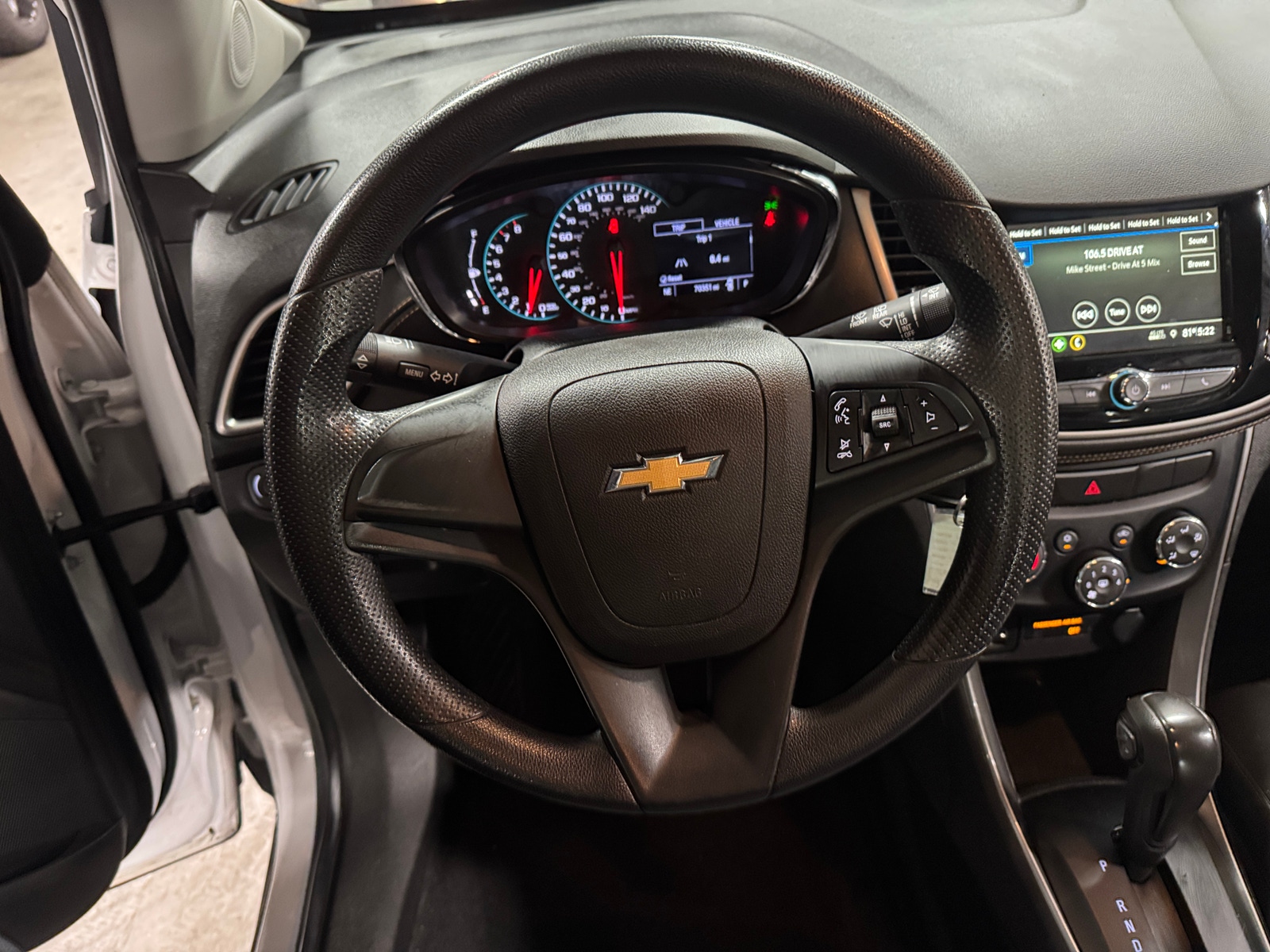 Thumbnail: 2019 Chevrolet Trax - 5