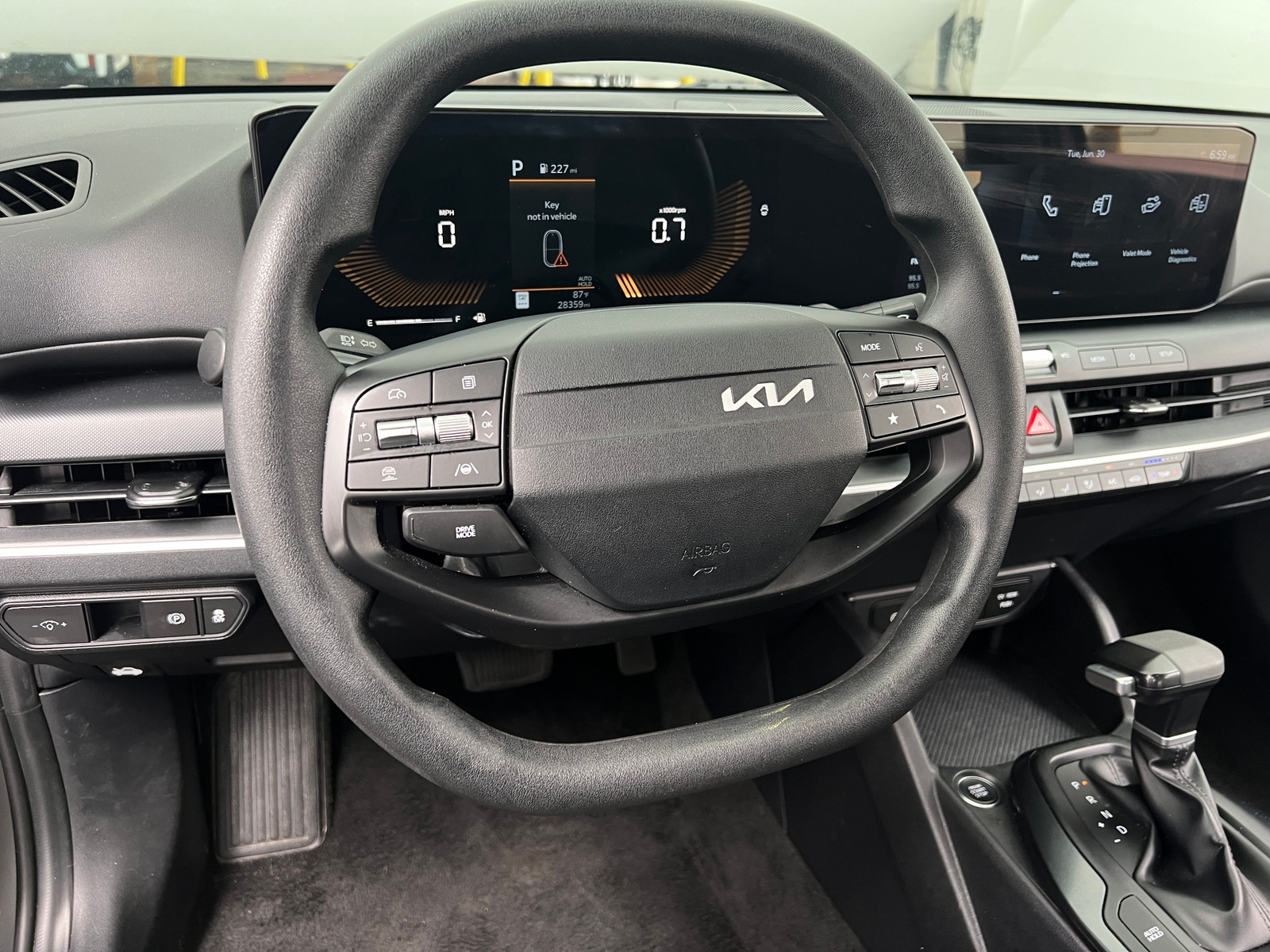 Thumbnail: 2025 Kia K4 - 5