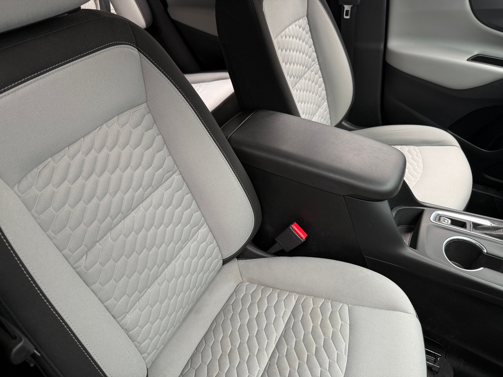 Thumbnail: 2020 Chevrolet Equinox - 2