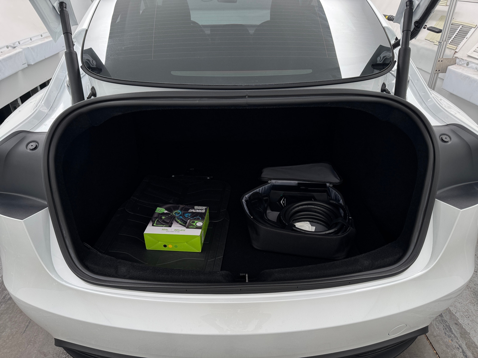 Thumbnail: 2024 Tesla Model 3 - 6
