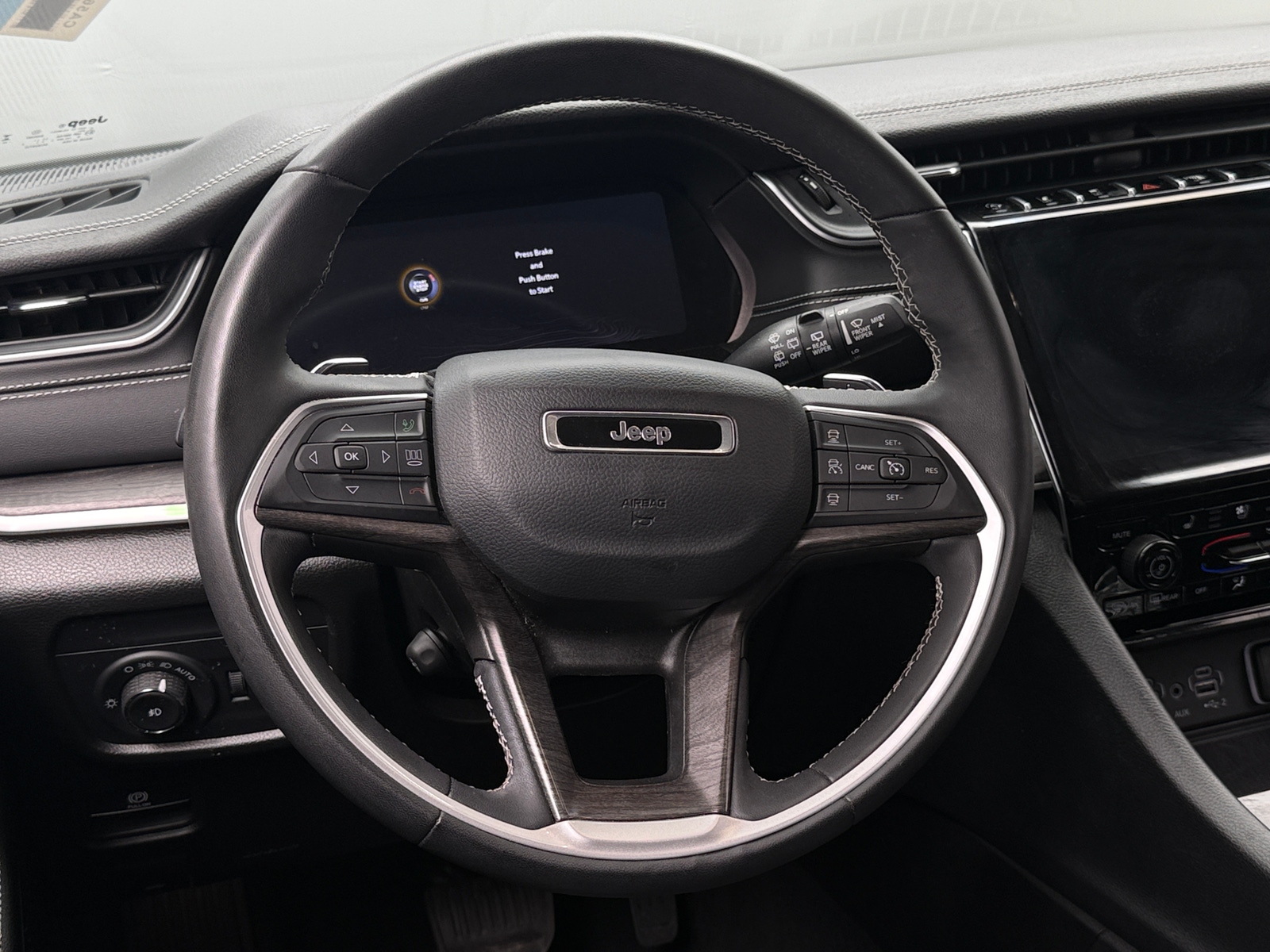 Thumbnail: 2023 Jeep Grand Cherokee - 4