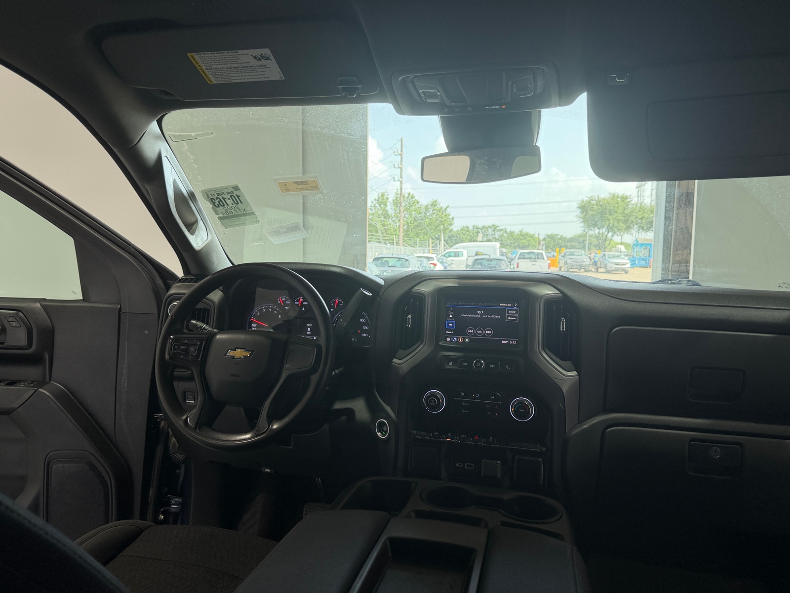 Thumbnail: 2022 Chevrolet Silverado 1500 - 3
