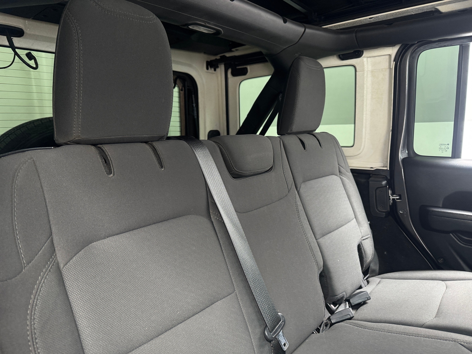 Thumbnail: 2021 Jeep Wrangler - 6