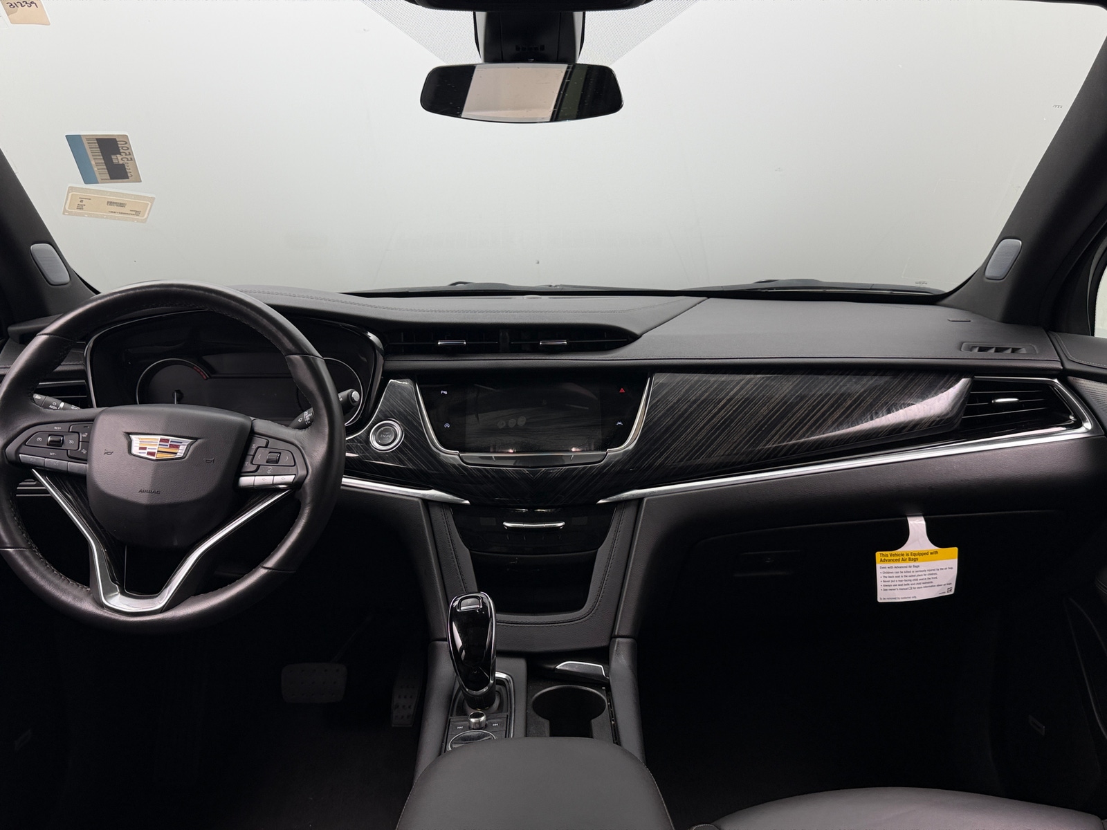 Thumbnail: 2025 Cadillac XT6 - 2