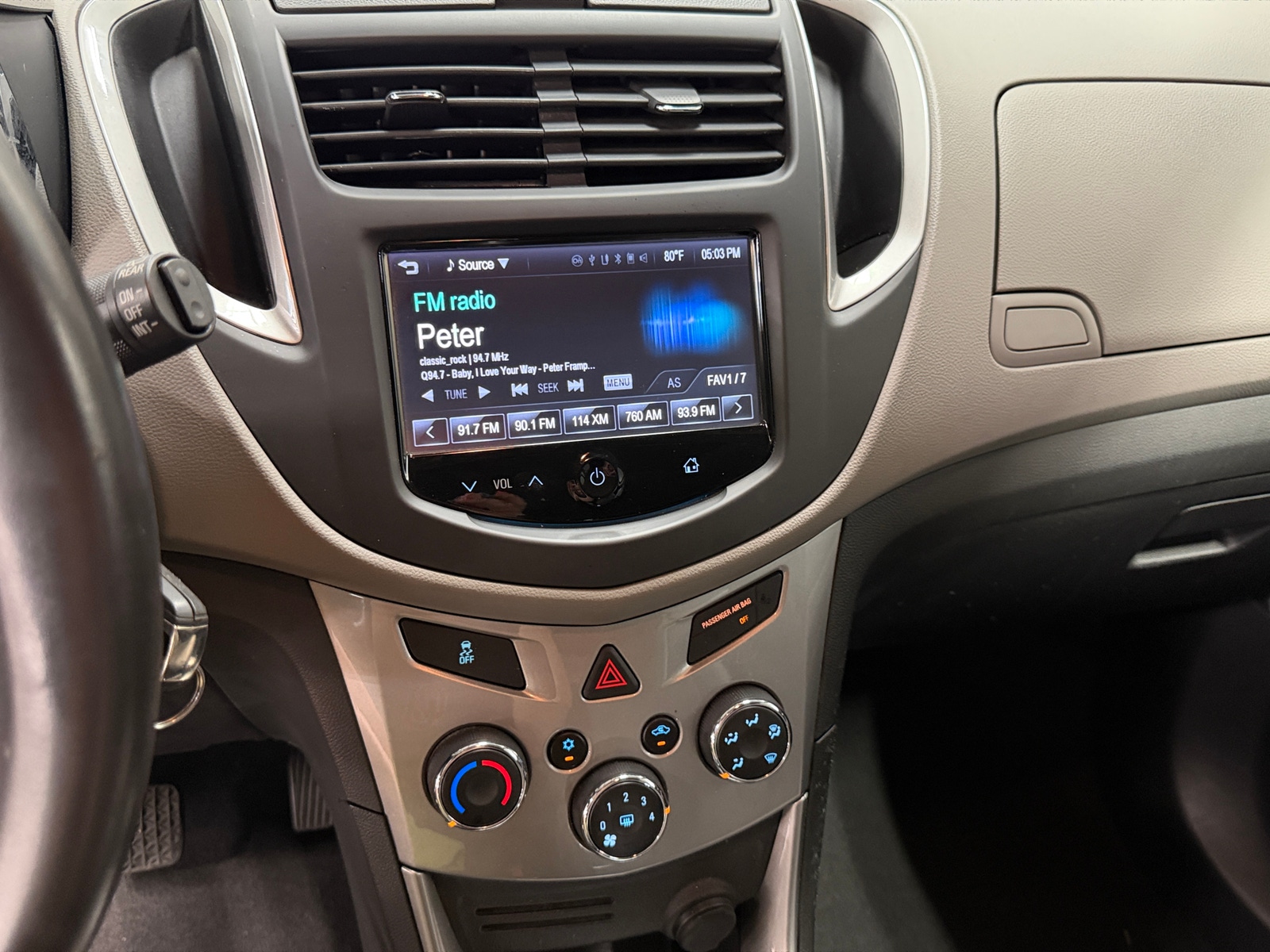 Thumbnail: 2015 Chevrolet Trax - 4
