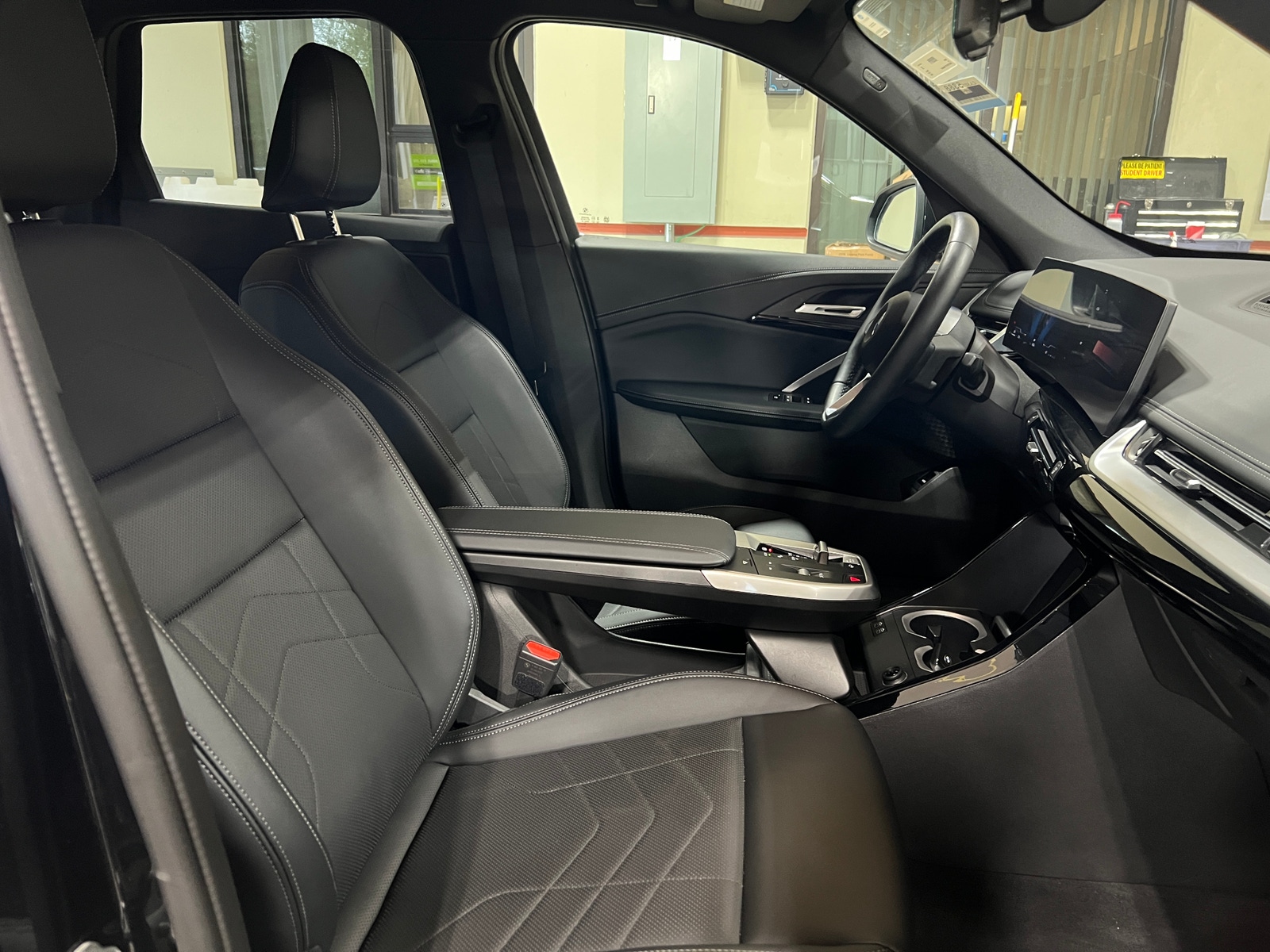Thumbnail: 2026 BMW X1 - 2