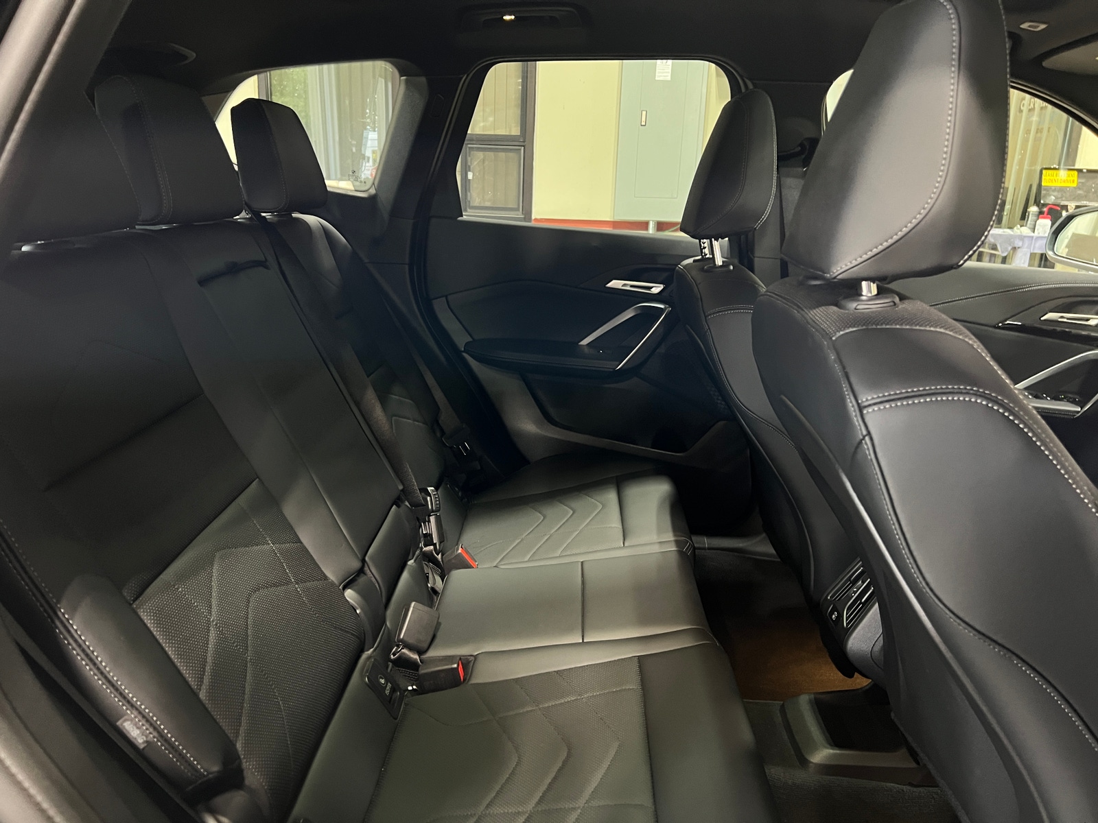 Thumbnail: 2026 BMW X1 - 6