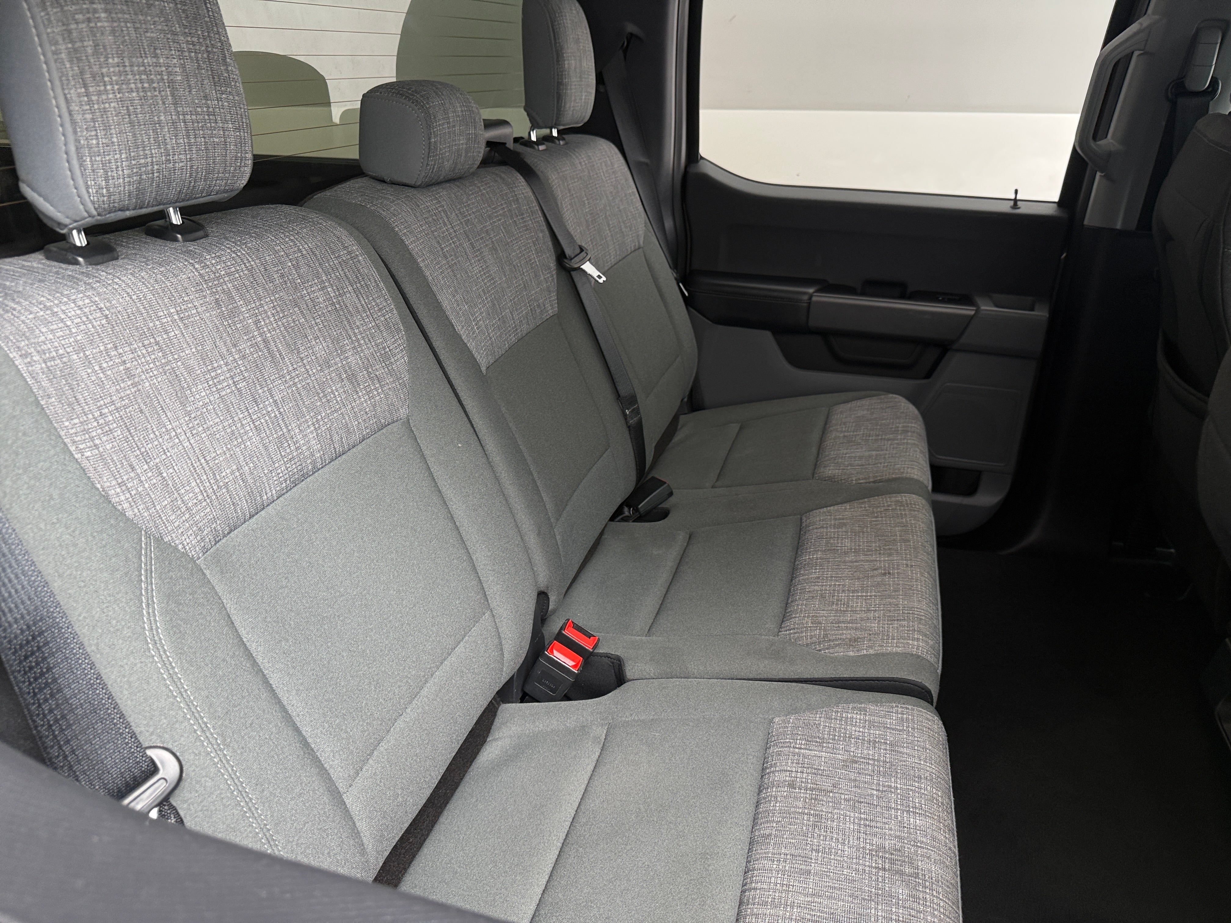 2023 Ford F-150 XLT - Photo 3