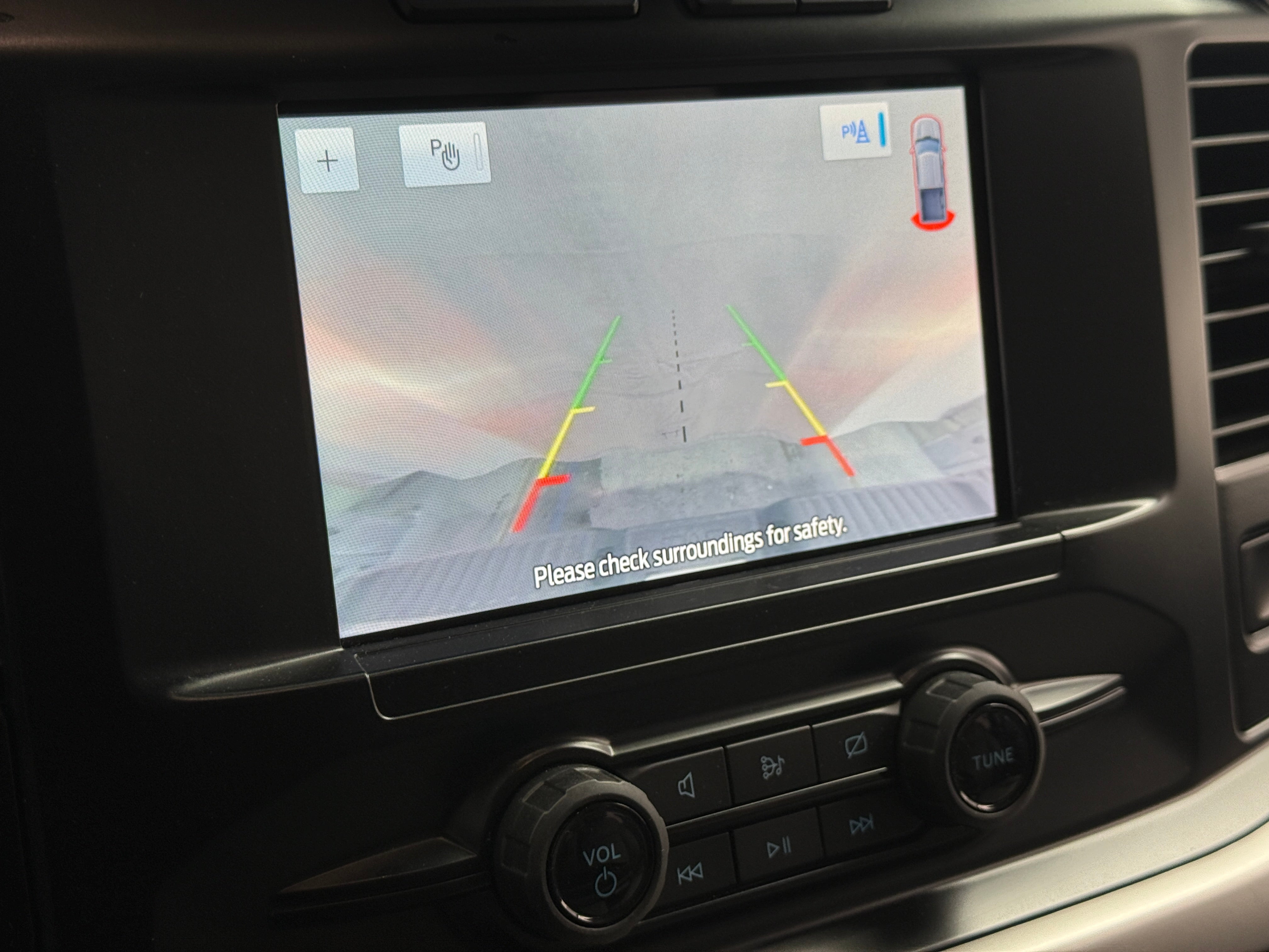 2023 Ford F-150 XLT - Photo 12